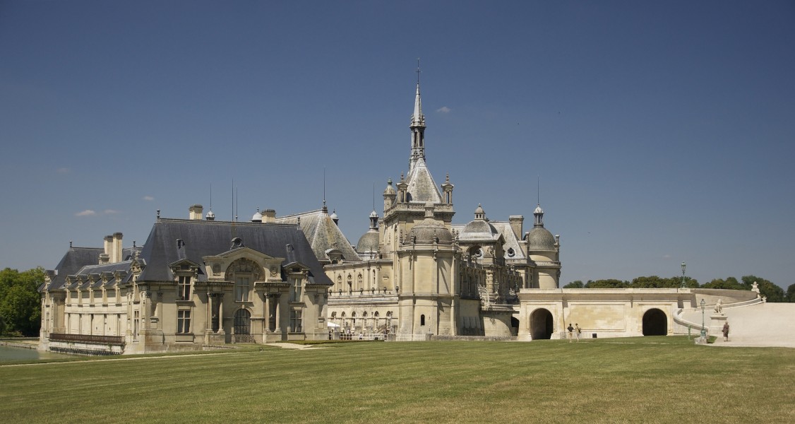 Château Chantilly et terrasse