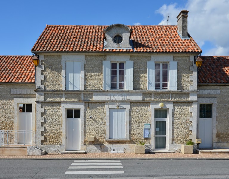 Challignac 16 Mairie 2014