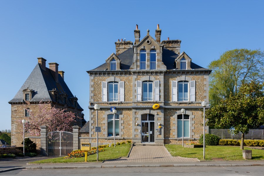 Ducey LaManche France Post-Office-01