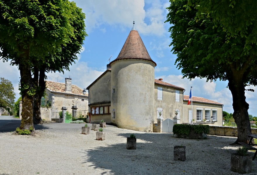 Edon 16 Mairie 2013