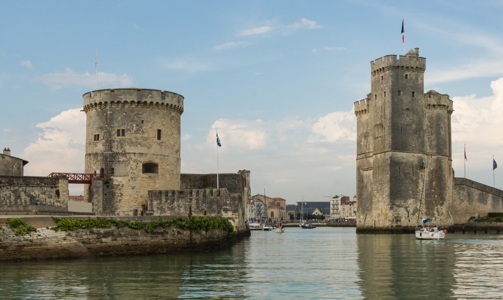 Entrance La Rochelle old harbor