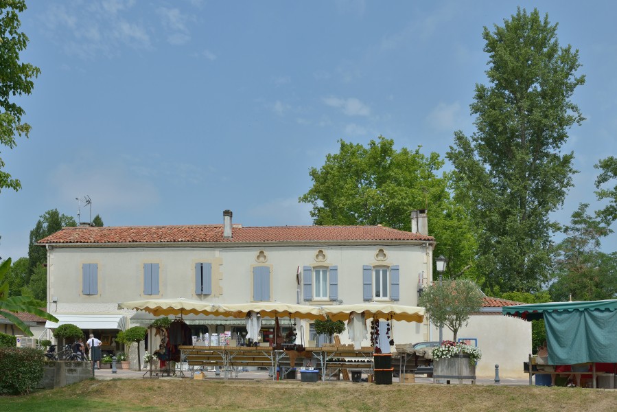 Eugénie-les-Bains Parish market