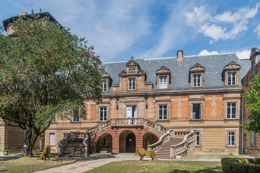 Former bishopric in Rodez 24
