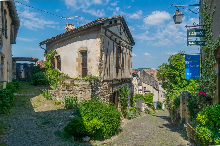 Grand-Rue de la Barbacane 02