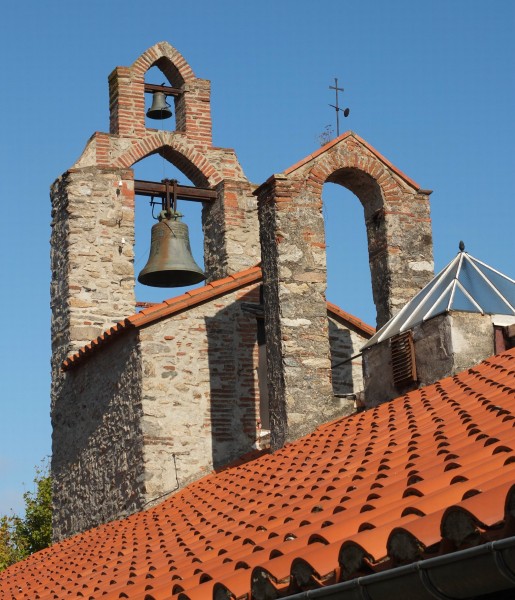 Laroque Église Saint-Félix bell gable