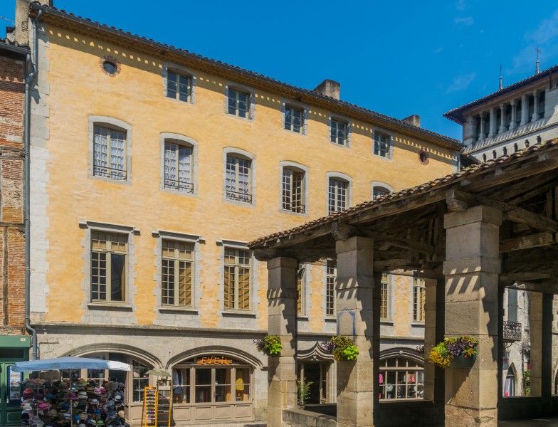 Maison Leris 01