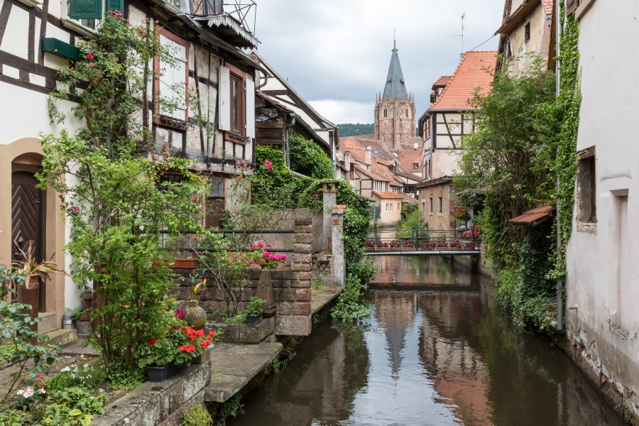 Pittoreske Partie am Lauterkanal in Wissembourg-Alsace
