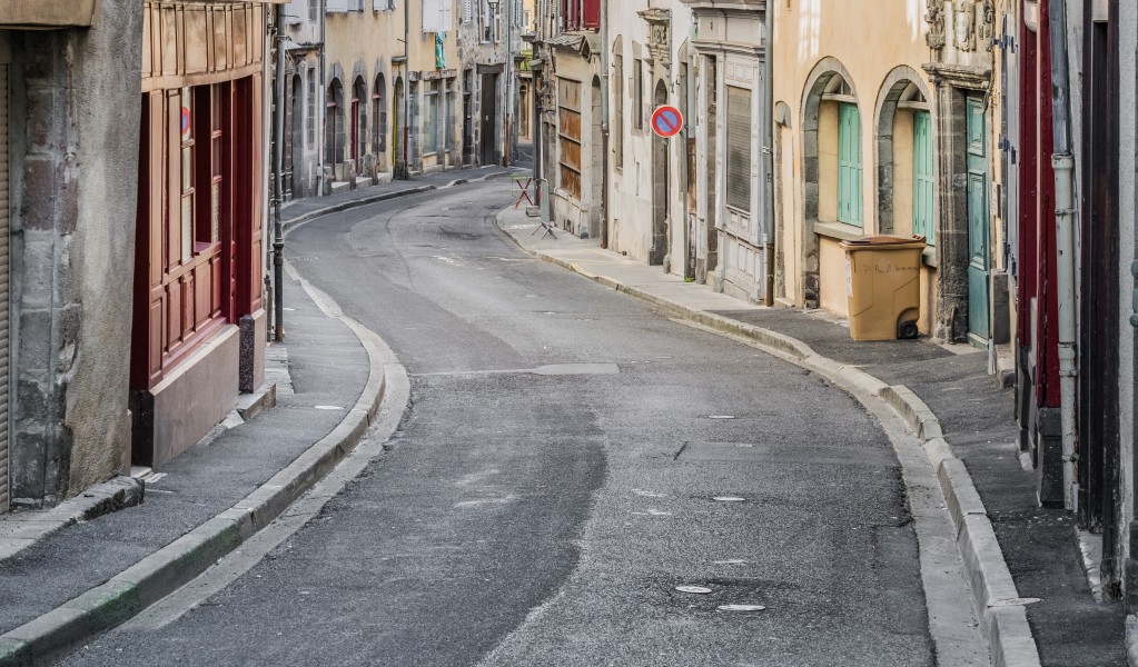 Rue Arsene Vermenouze in Aurillac 03