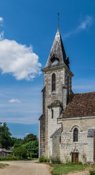 Saint Martin church of Couffy 02