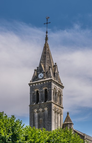 Saint Michael church of Villeloin 02