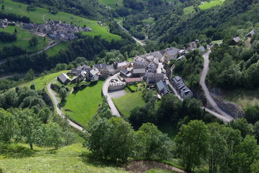 Sers et Betpouey 65 vus de StJustin 2011