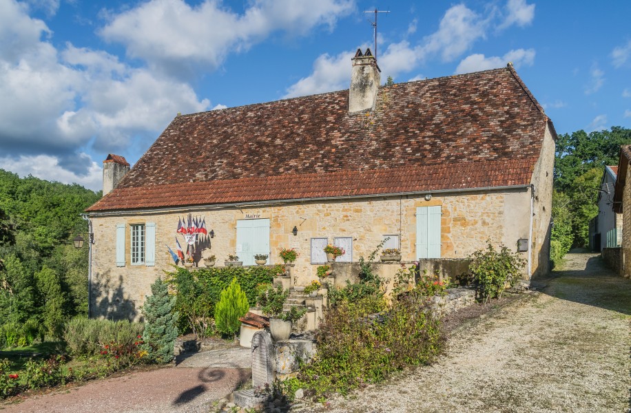 Town hall of Berbiguieres