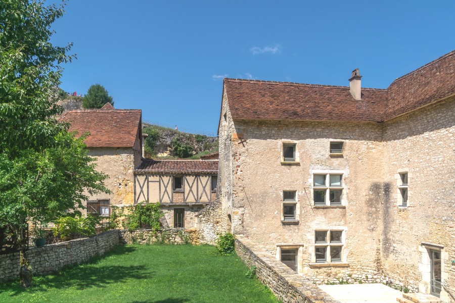 Town hall of Saint-Cirq-Lapopie 02