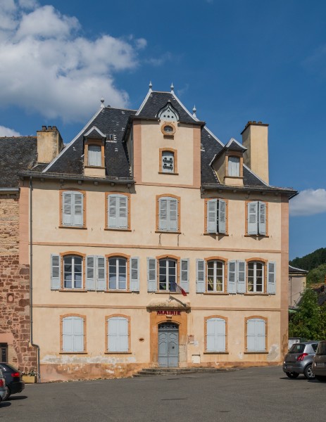 Town hall of Valady 02