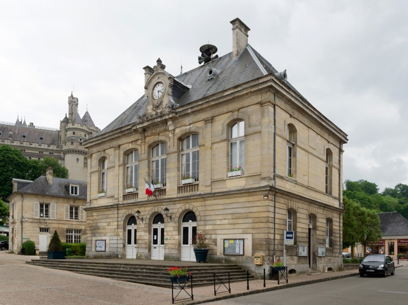 Town Hall Pierrefonds Oise