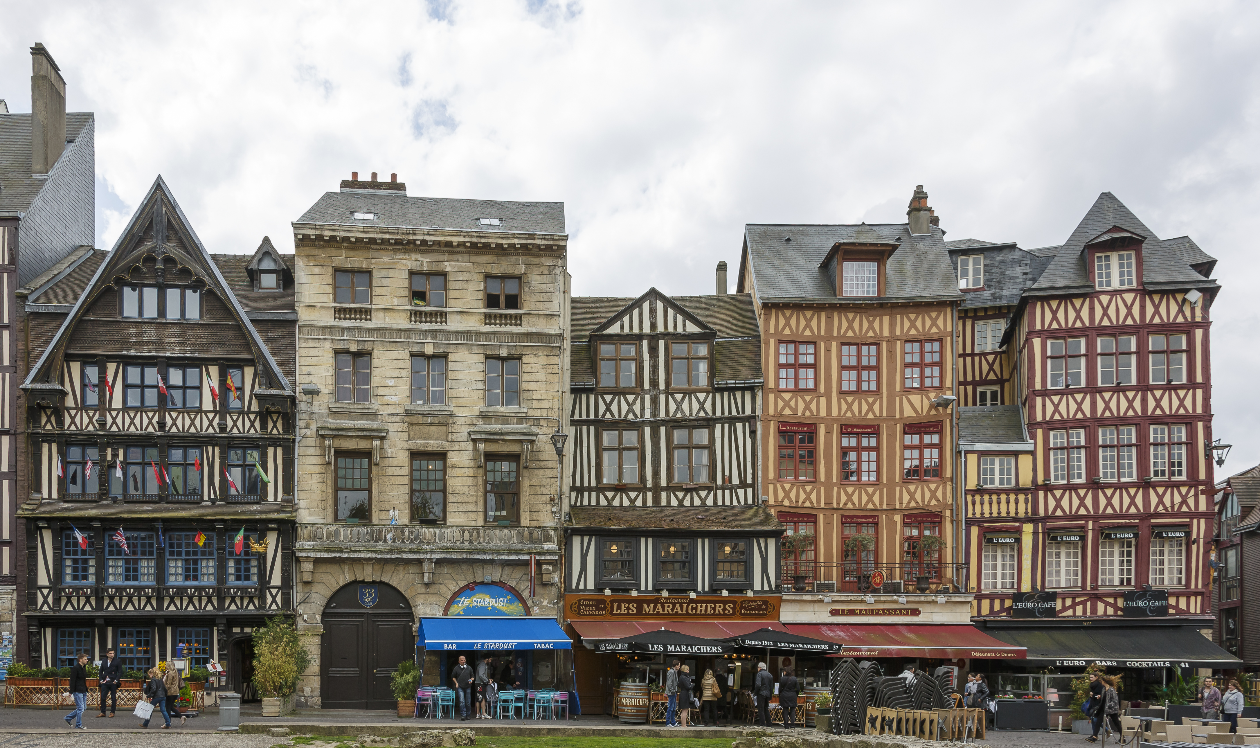 Rouen France Market-Square-01