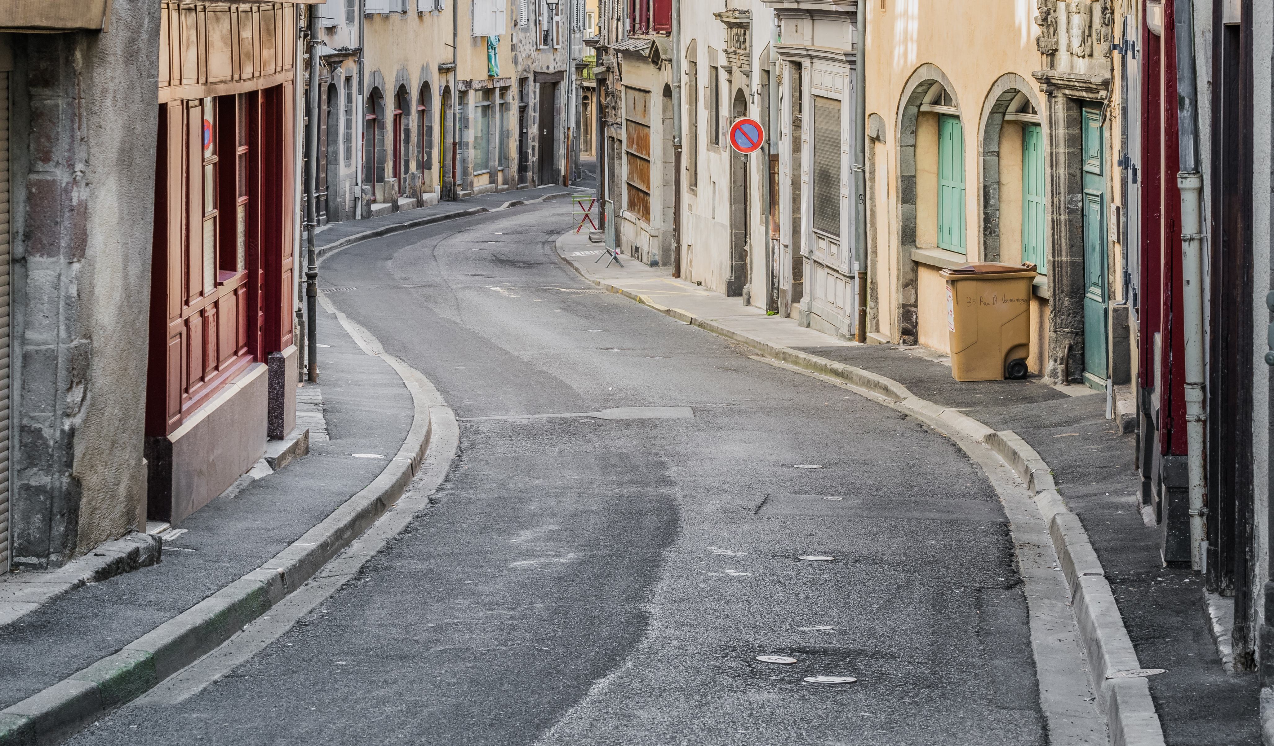 Rue Arsene Vermenouze in Aurillac 03