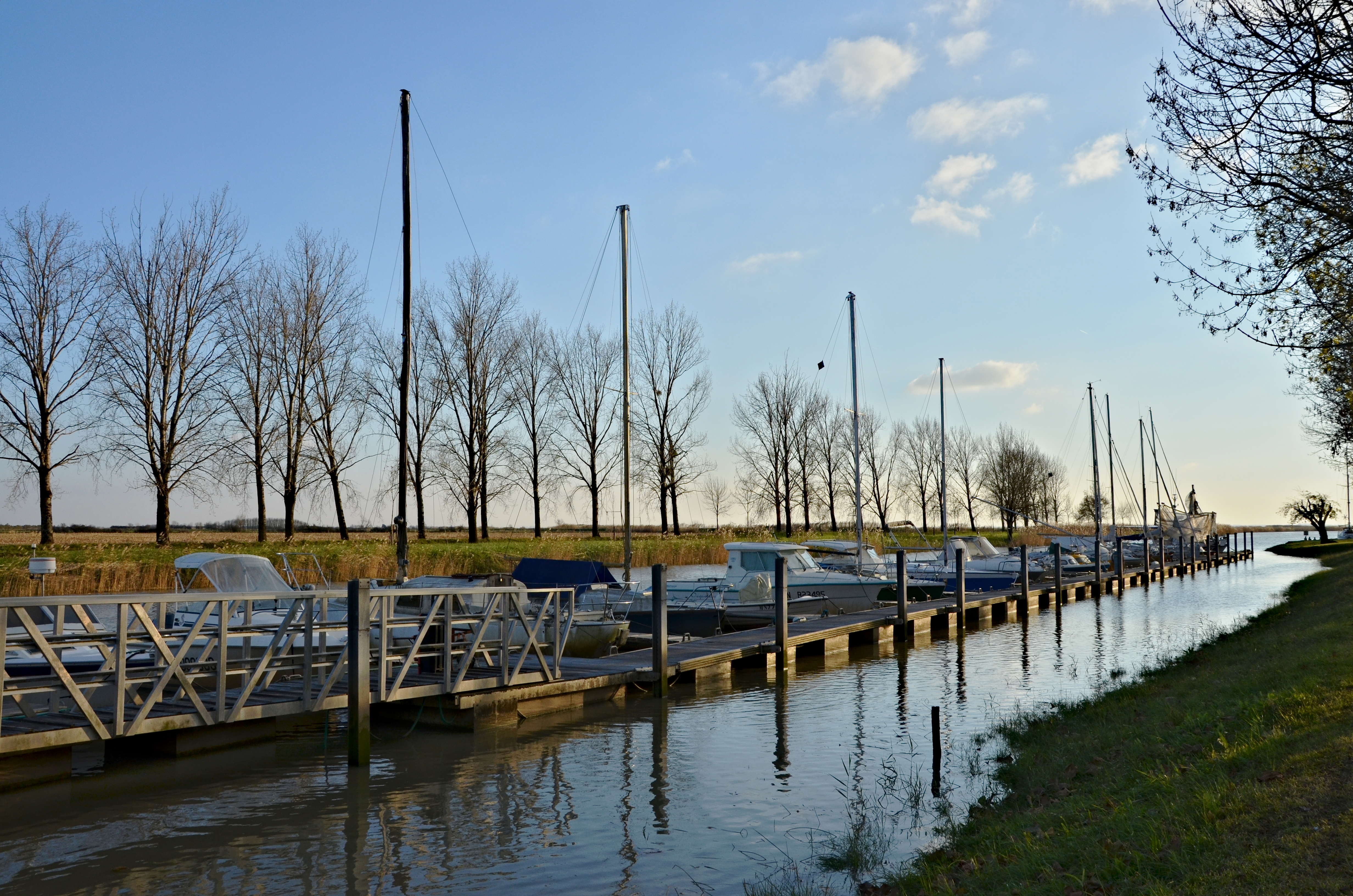 Saint-Fort-sur-Gironde 17 Port Maubert Ponton chenal 2013