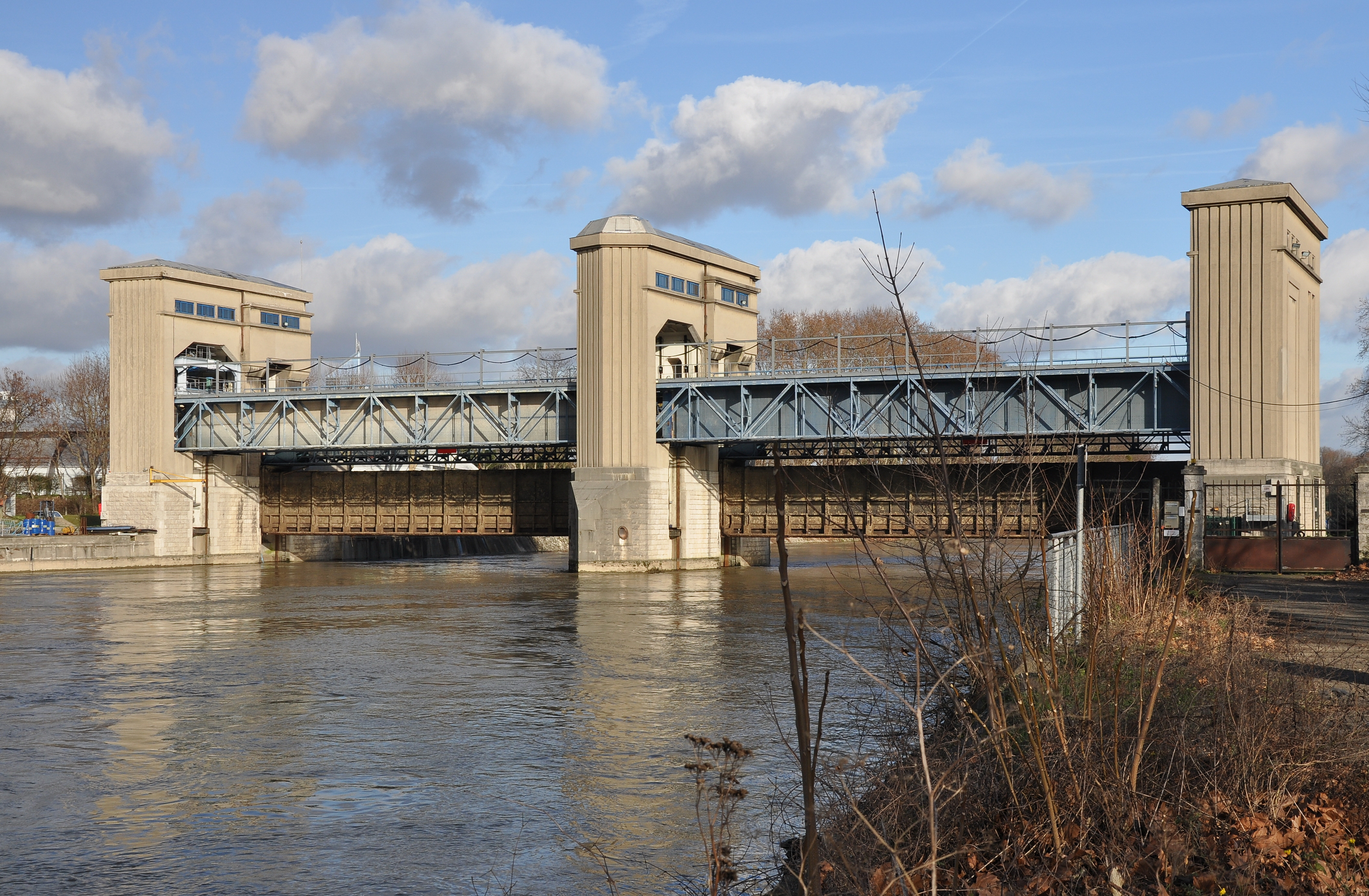 Suresnes - Écluse de Suresnes 002
