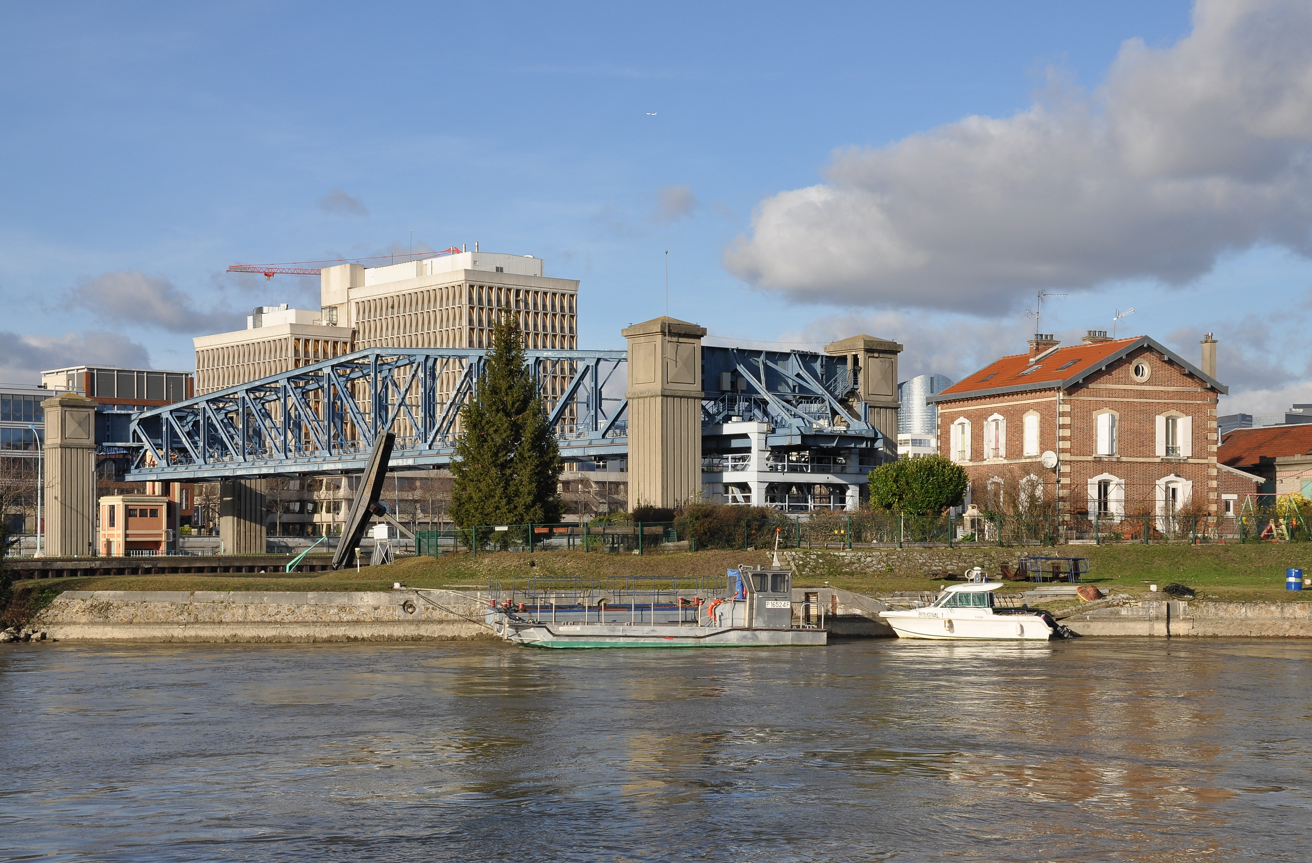 Suresnes lock 006