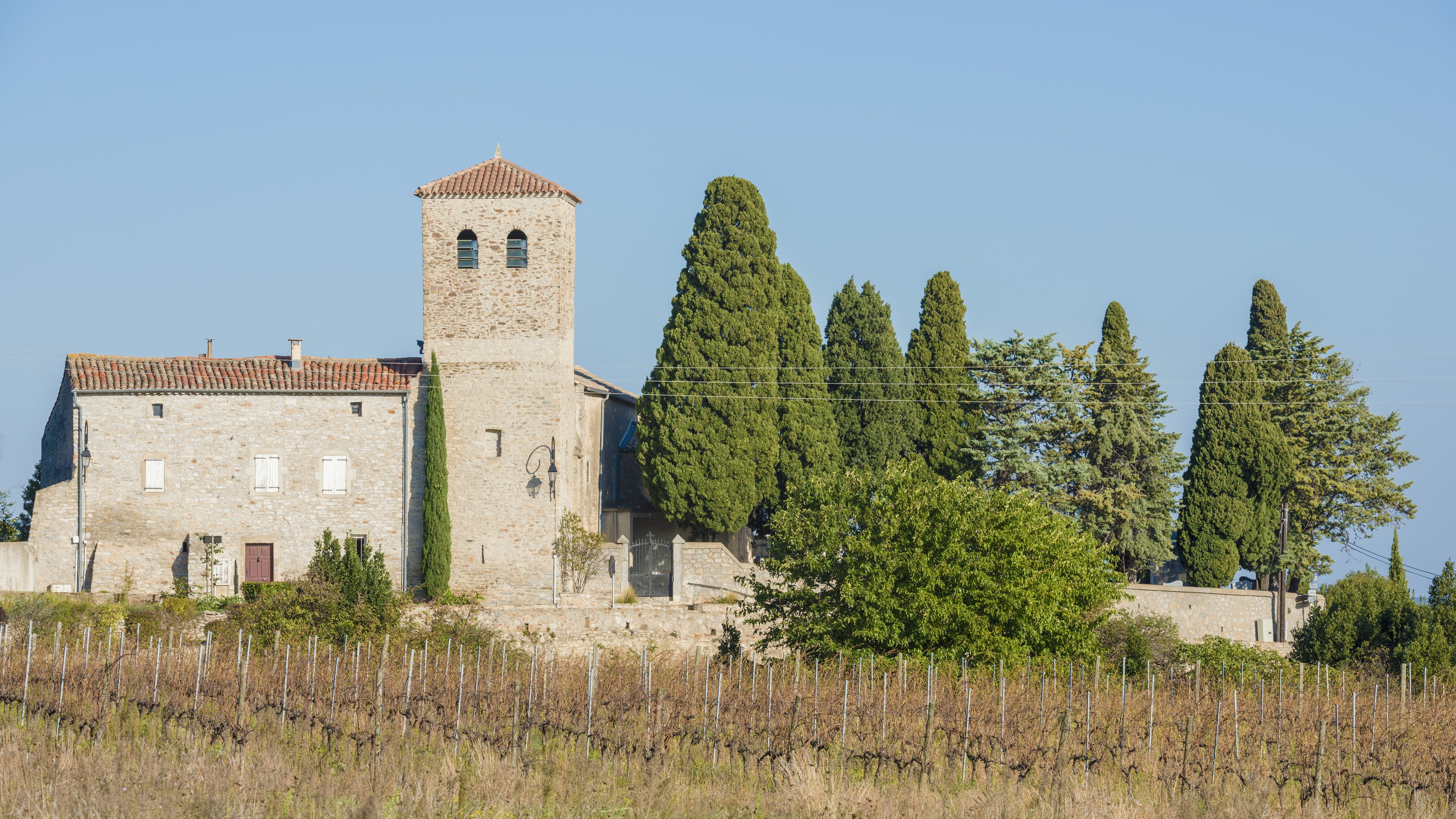 Église de Saint Etienne de Caussiniojouls 02
