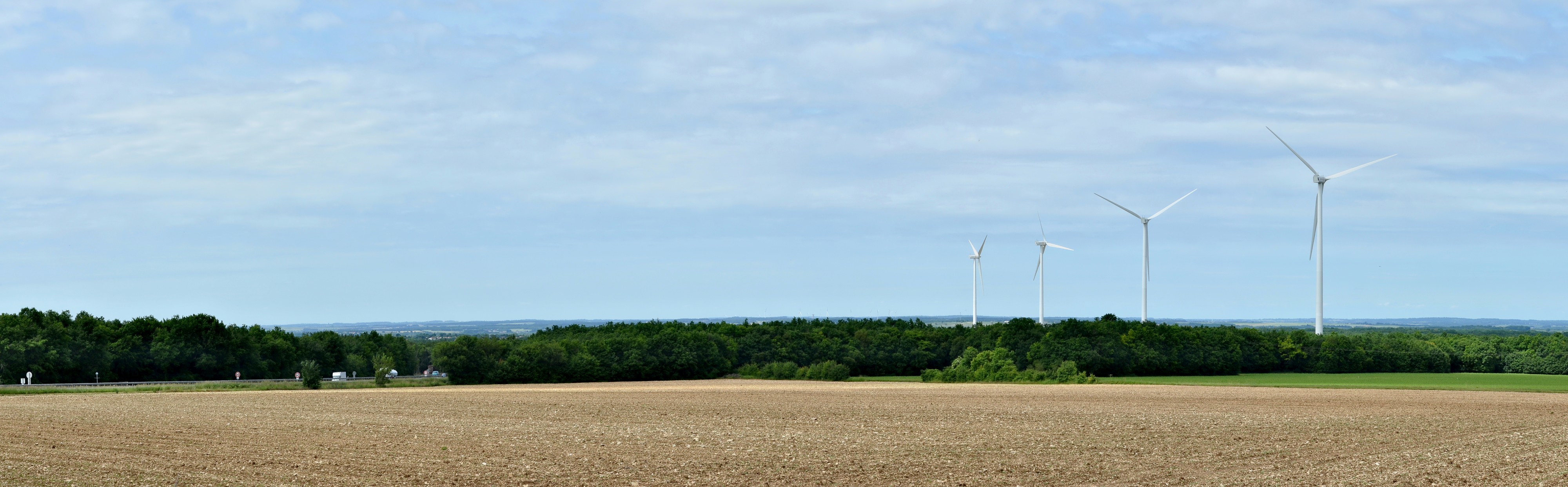 Aussac-Vadalle 16 Éoliennes 2013