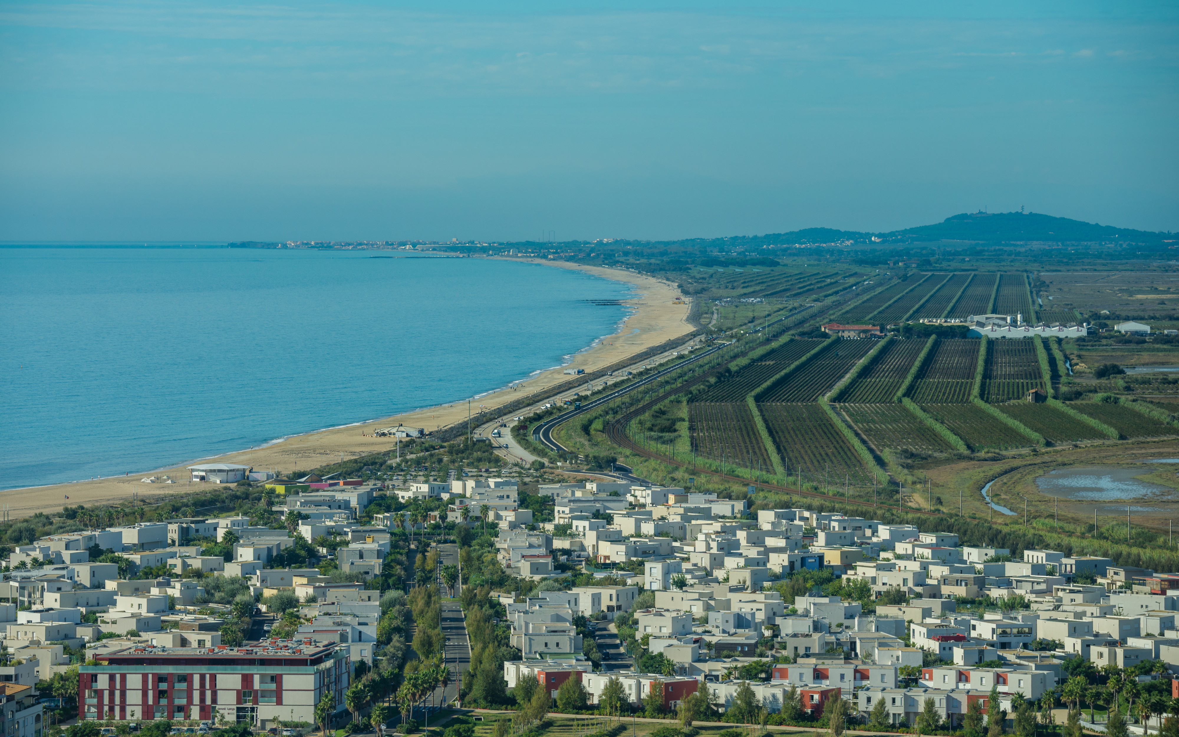 Beach, Sète, Hérault 01