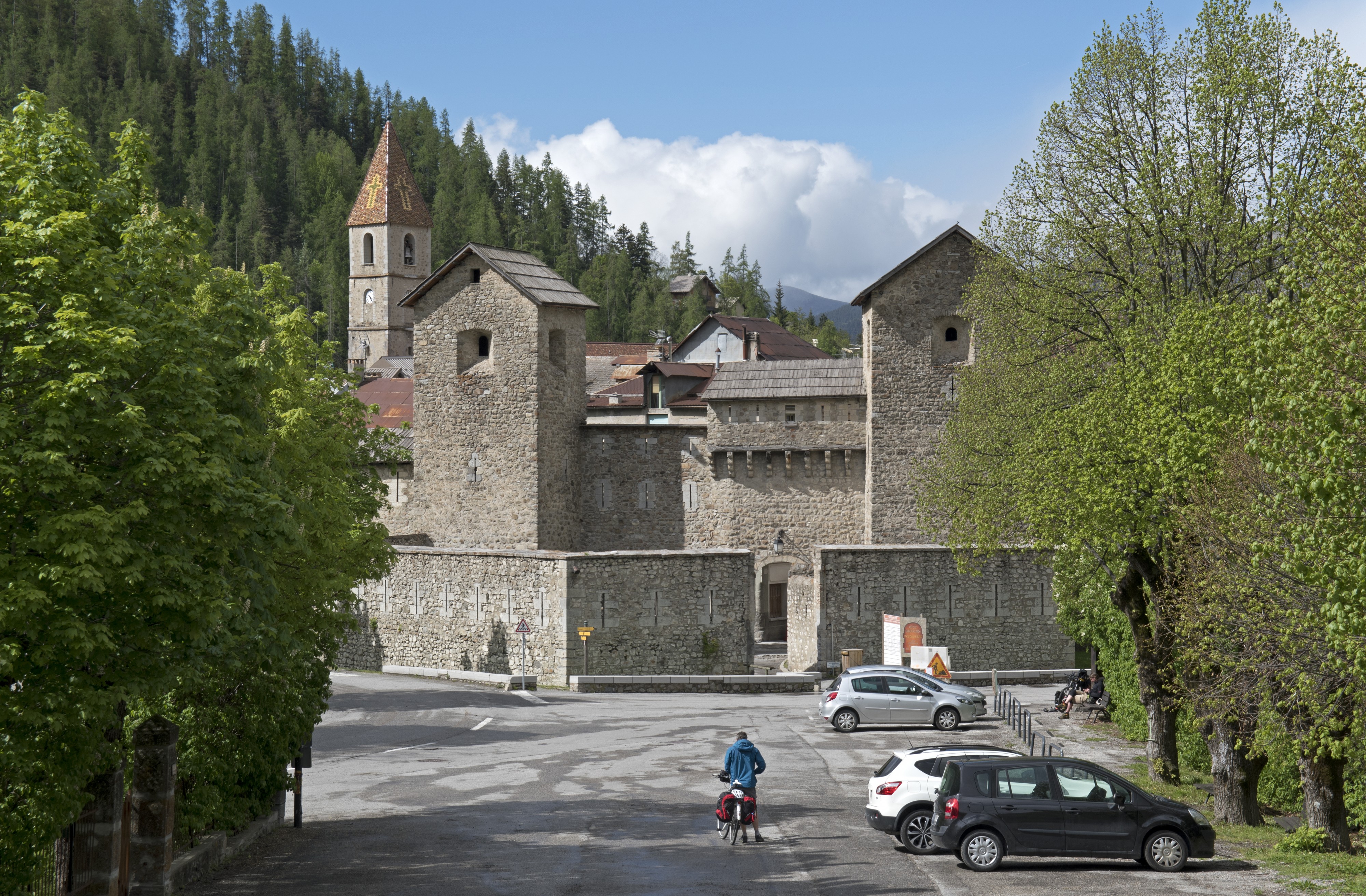Enceinte-de-Colmars-DSC 0208