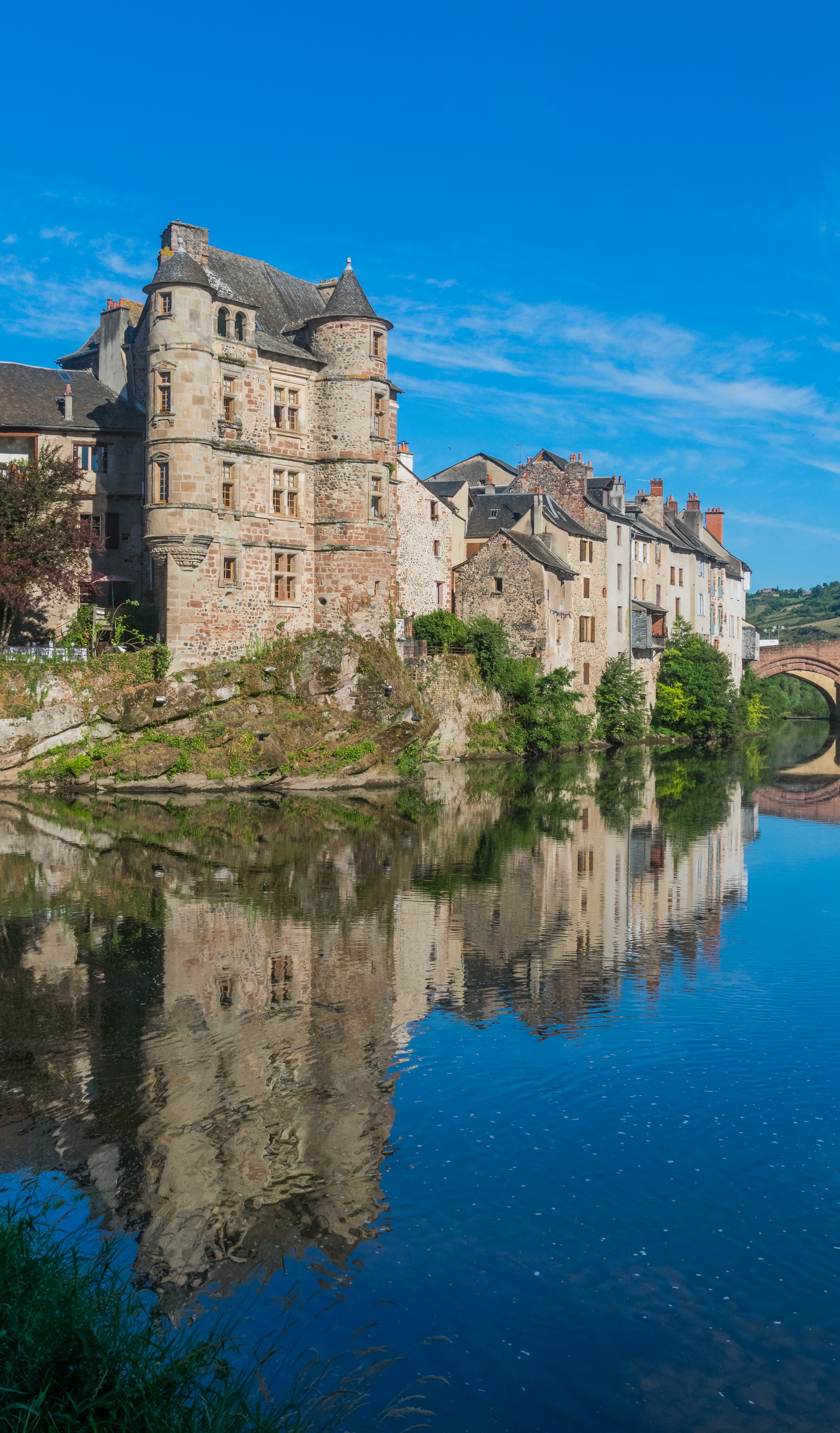 Former palace of justice in Espalion 11