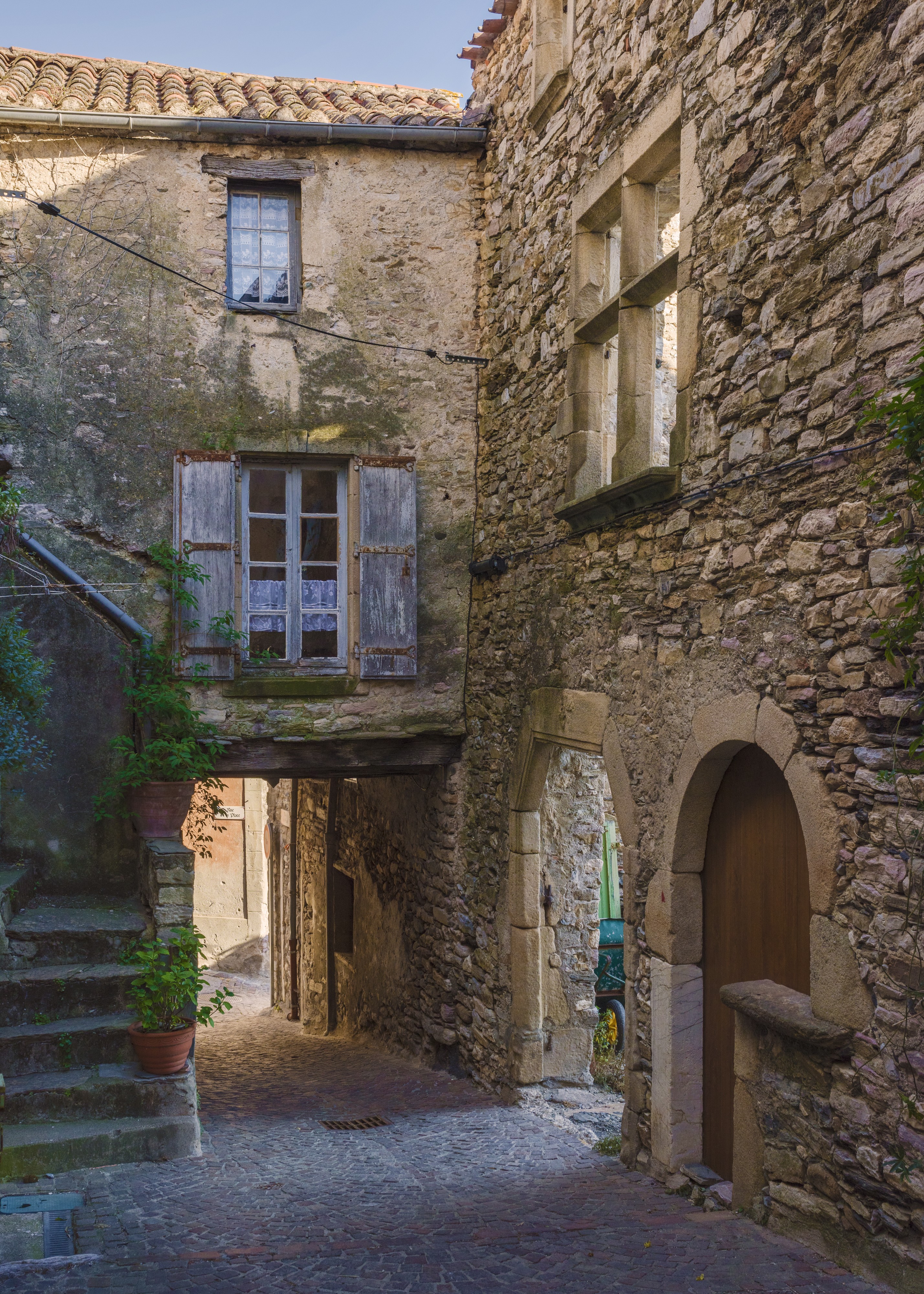 Rue du Mazel. Olargues 01