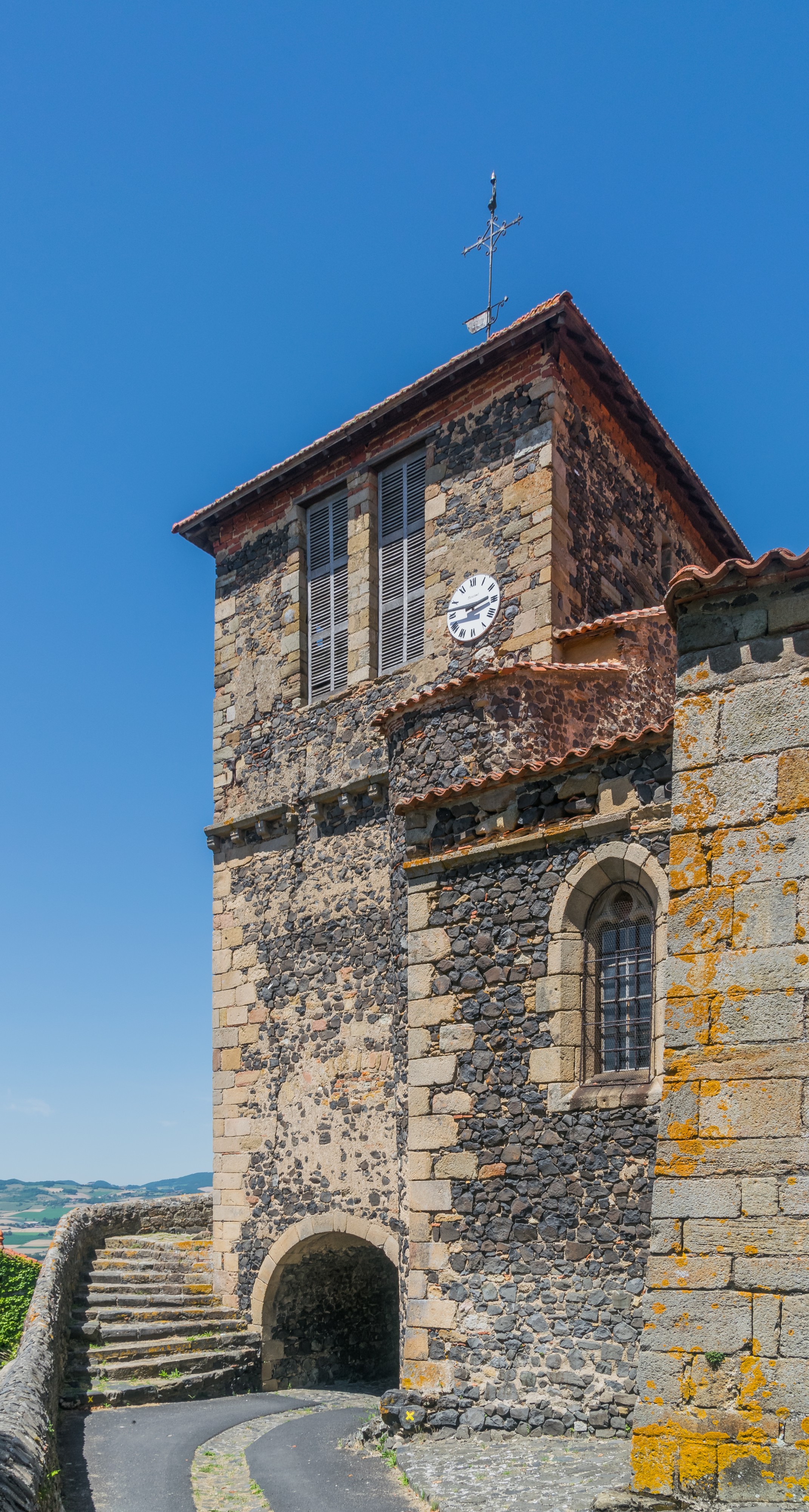 Saint Maurice Church of Usson 02