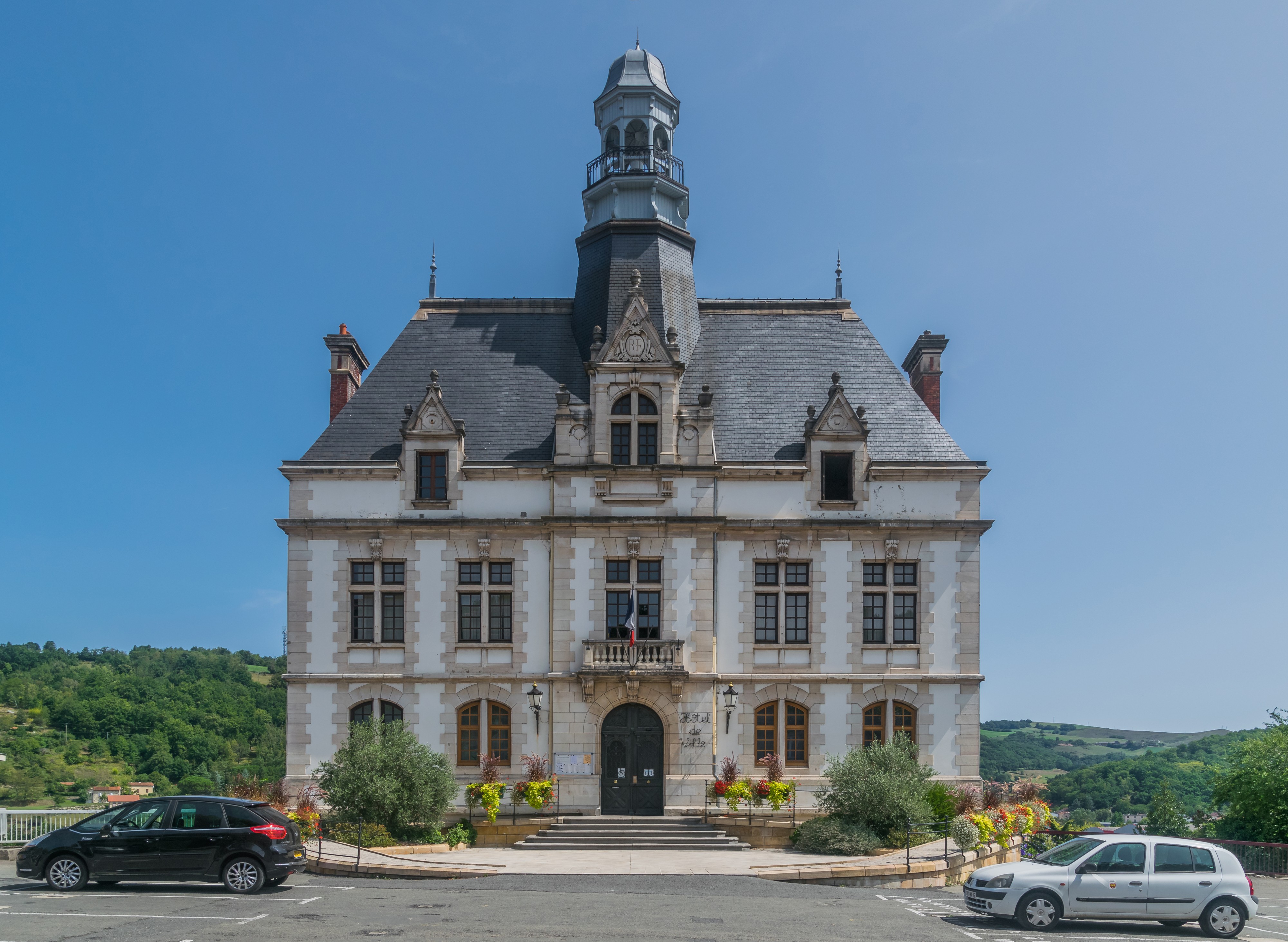Town hall of Decazeville 03