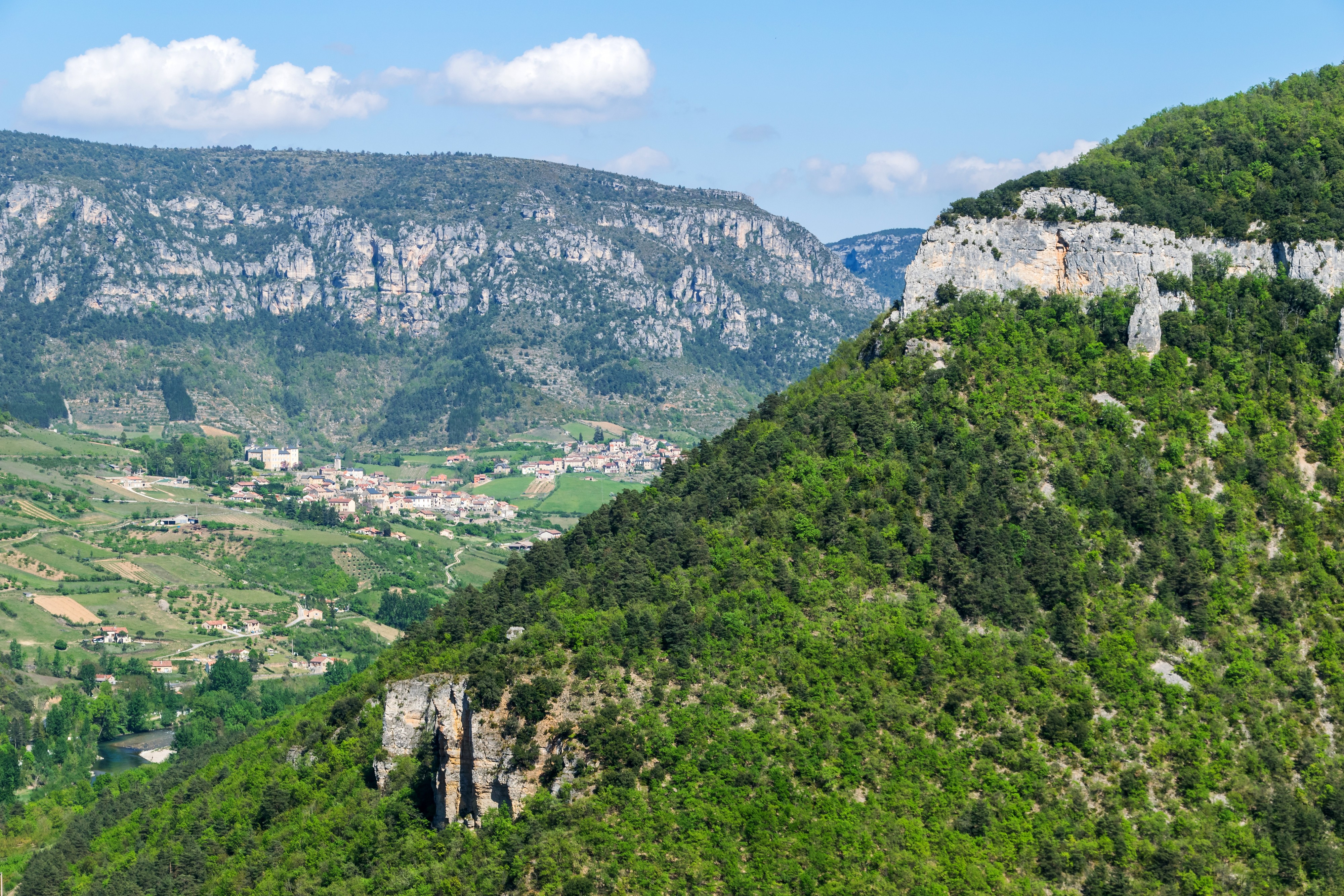 Valley of Tarn River 02