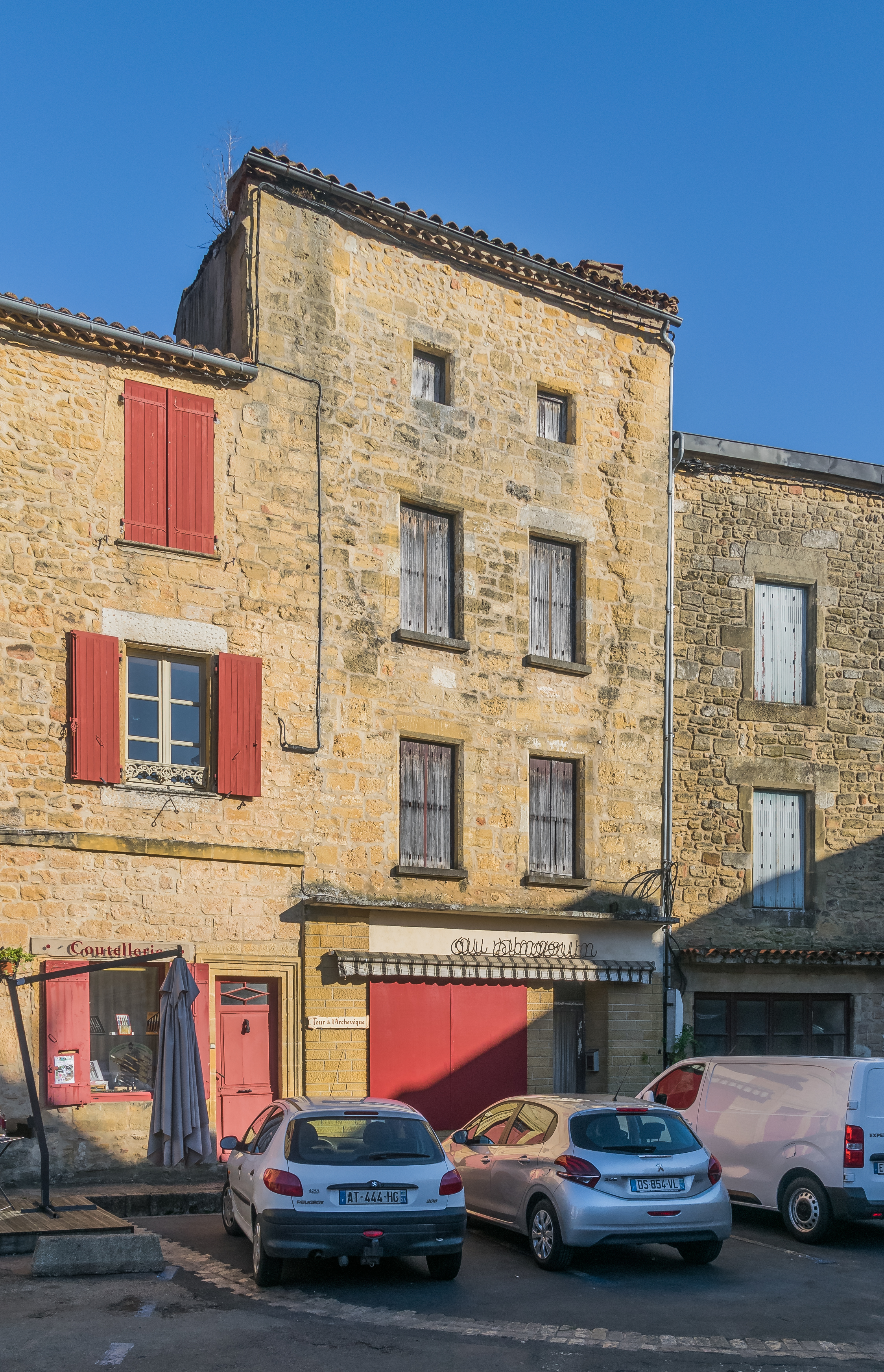 Tour de l'Archeveque in Belves