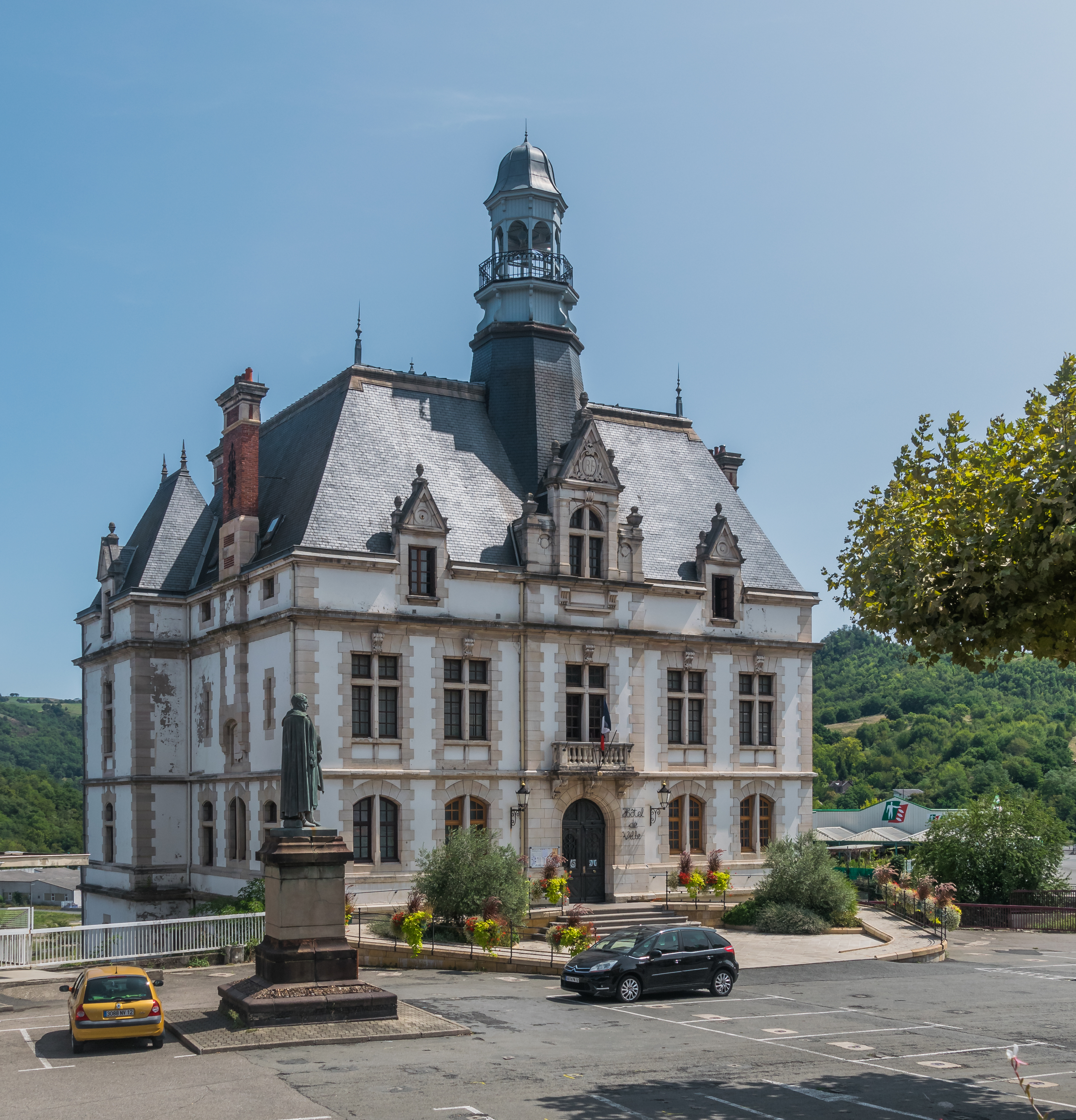 Town hall of Decazeville 05