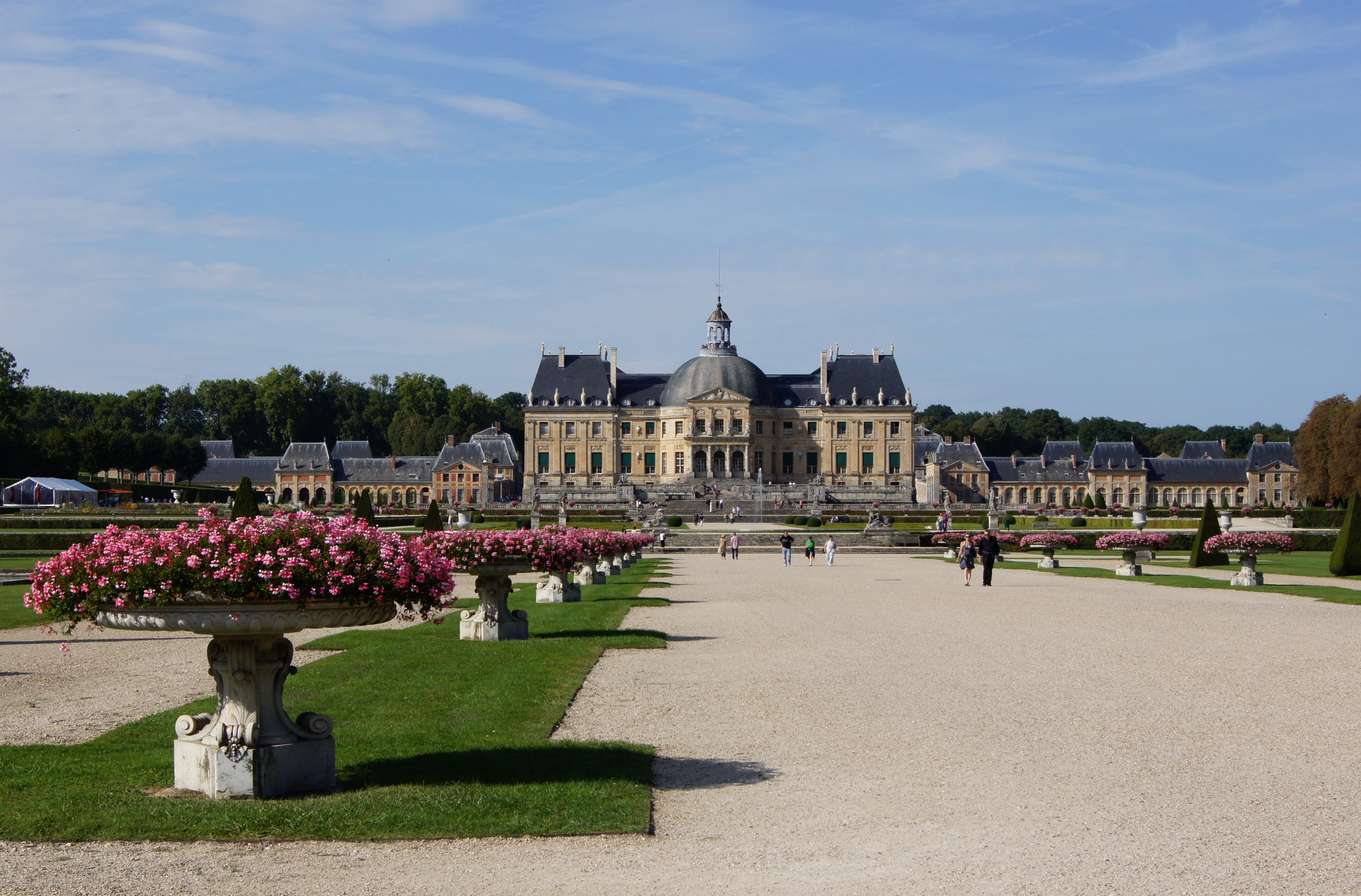 Vaux le Vicomte geraniums