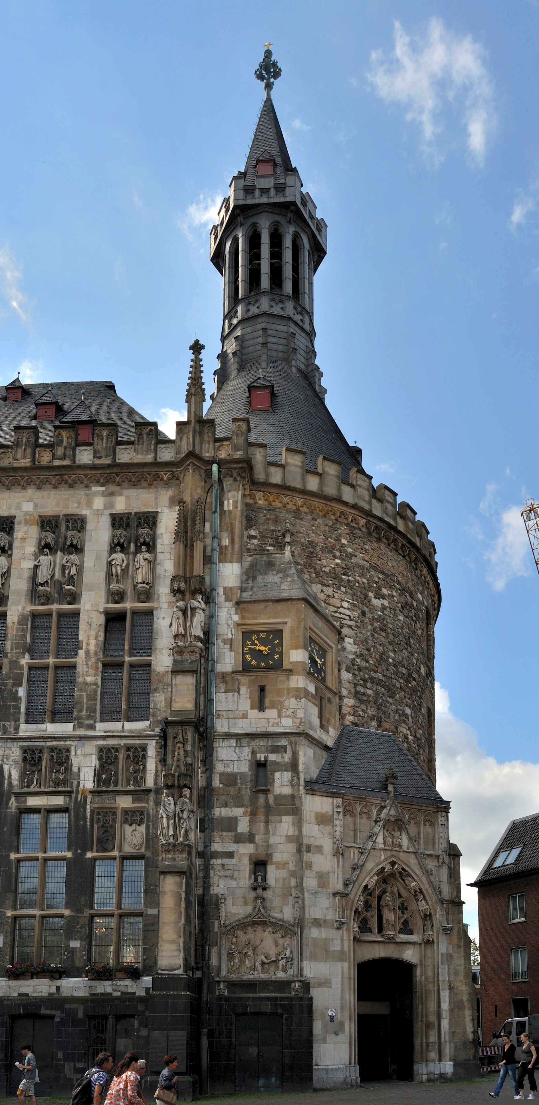 Aachen, Rathaus, 2011-07 CN-03