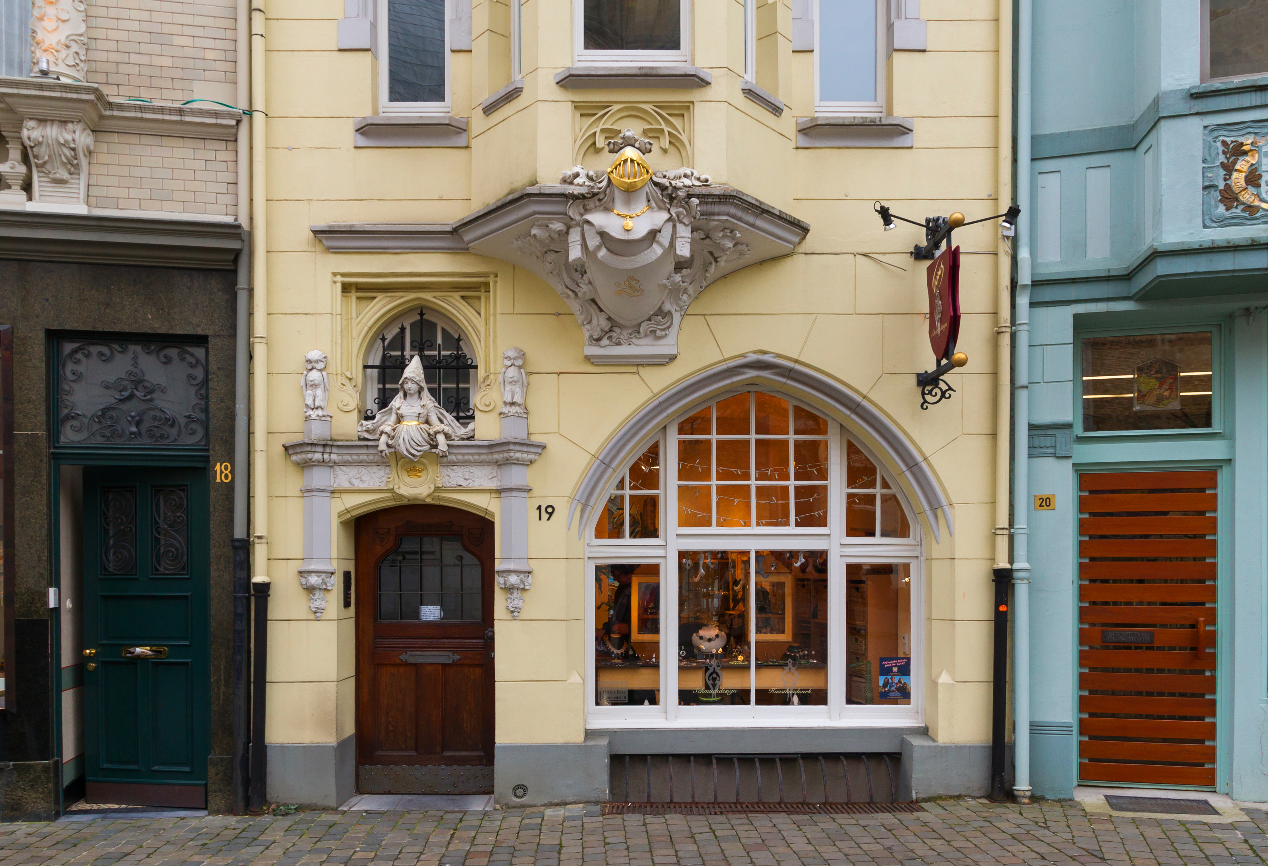 Boutique 19 Münsterplatz, Aachen, Germany