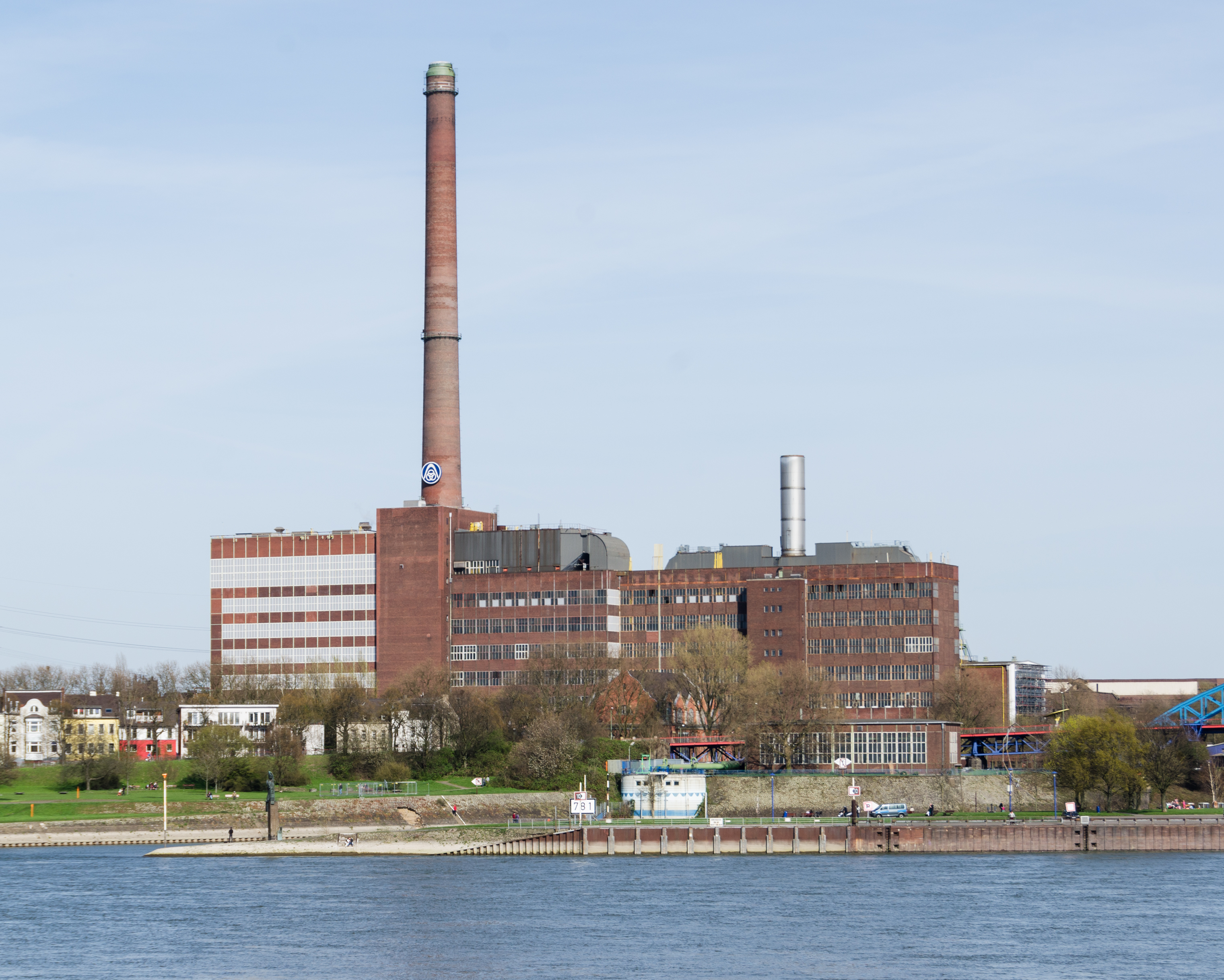 Duisburg, Kraftwerk Hermann Wenzel, 2015-04 CN-02