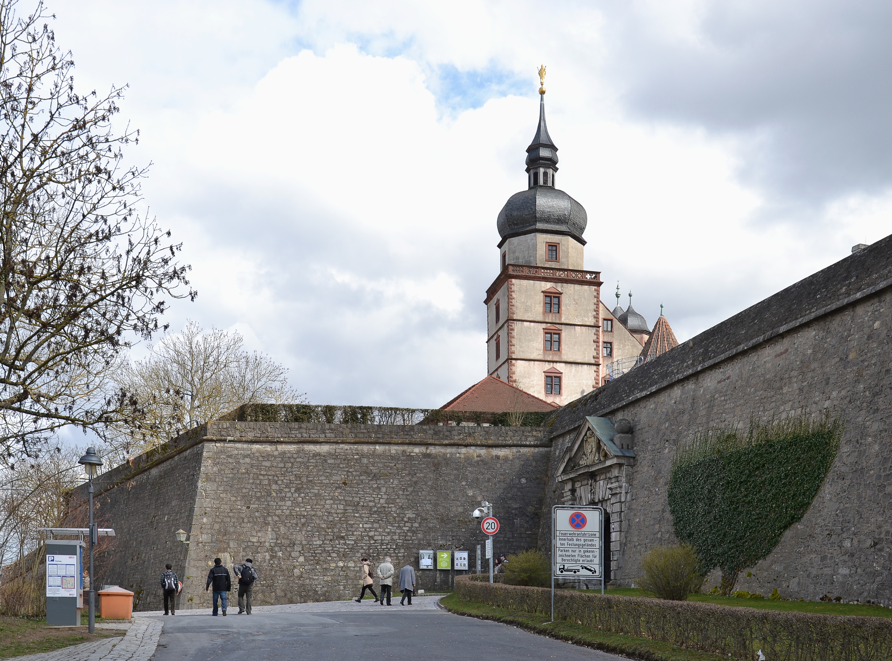 Festung Marienberg (by Pudelek) 02