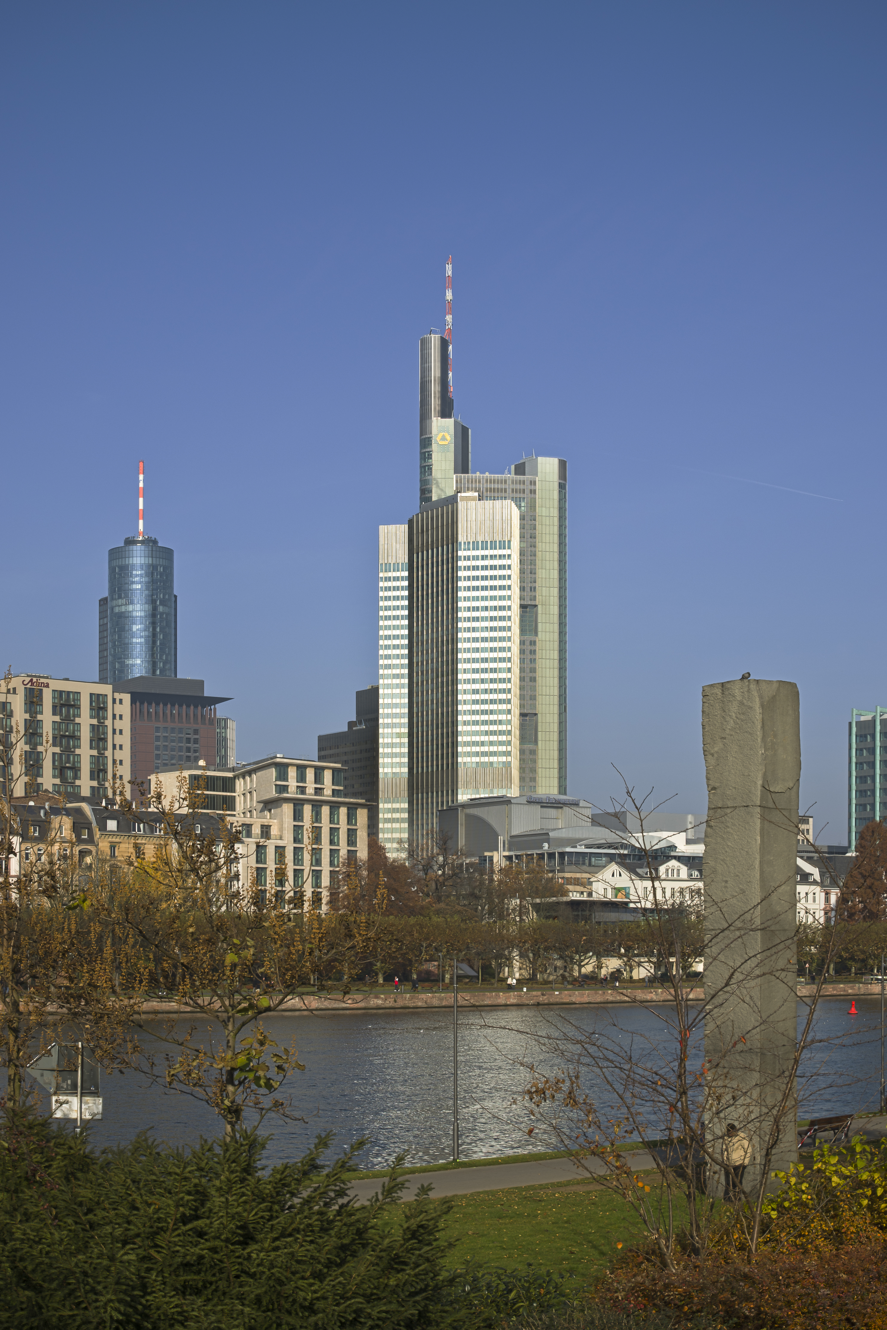 Frankfurt Main Skyline with Commerzbank Tower - 09