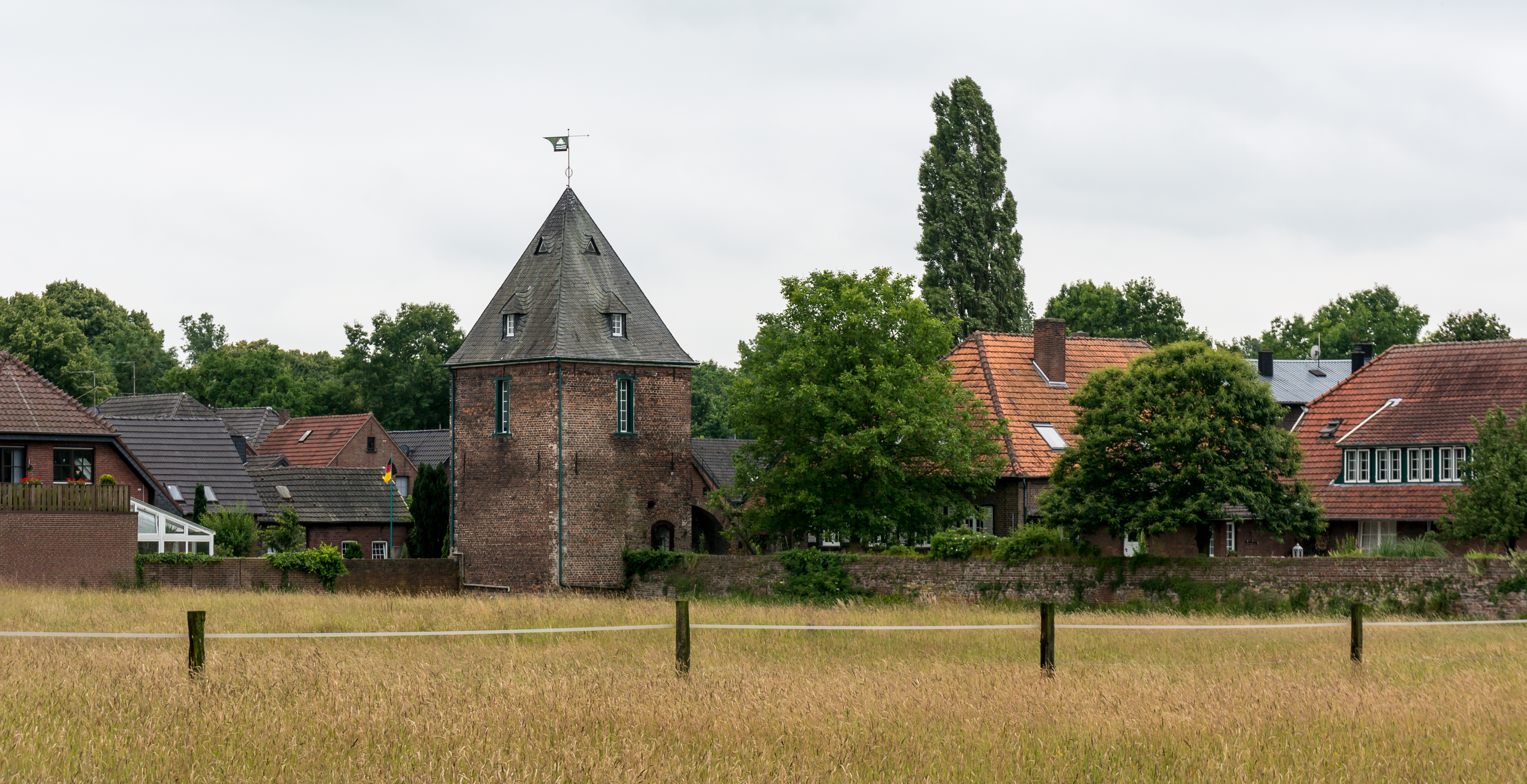 Hünxe, Krudenburg -- 2014 -- 00629