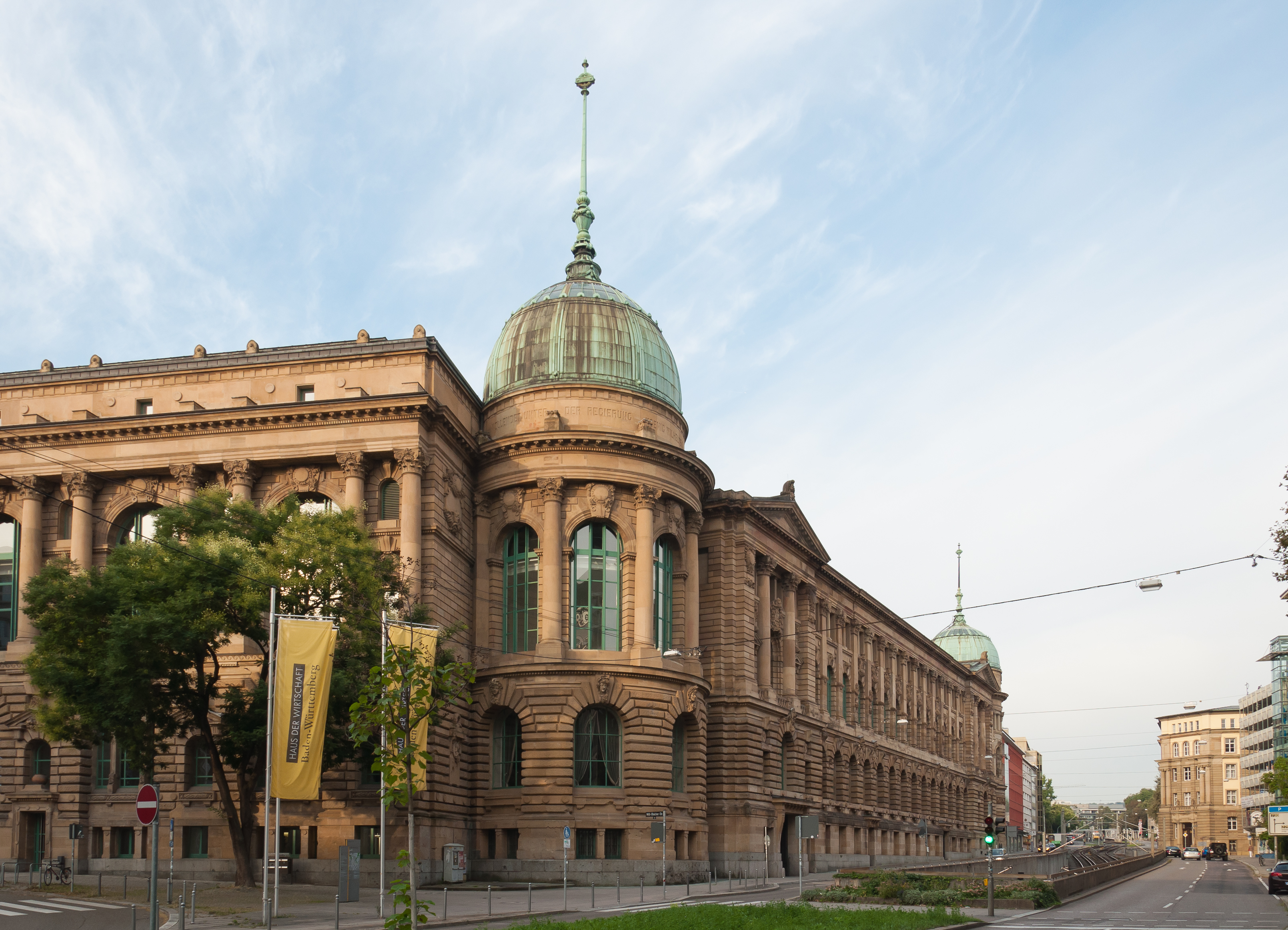Haus der Wirtschaft 2013 01