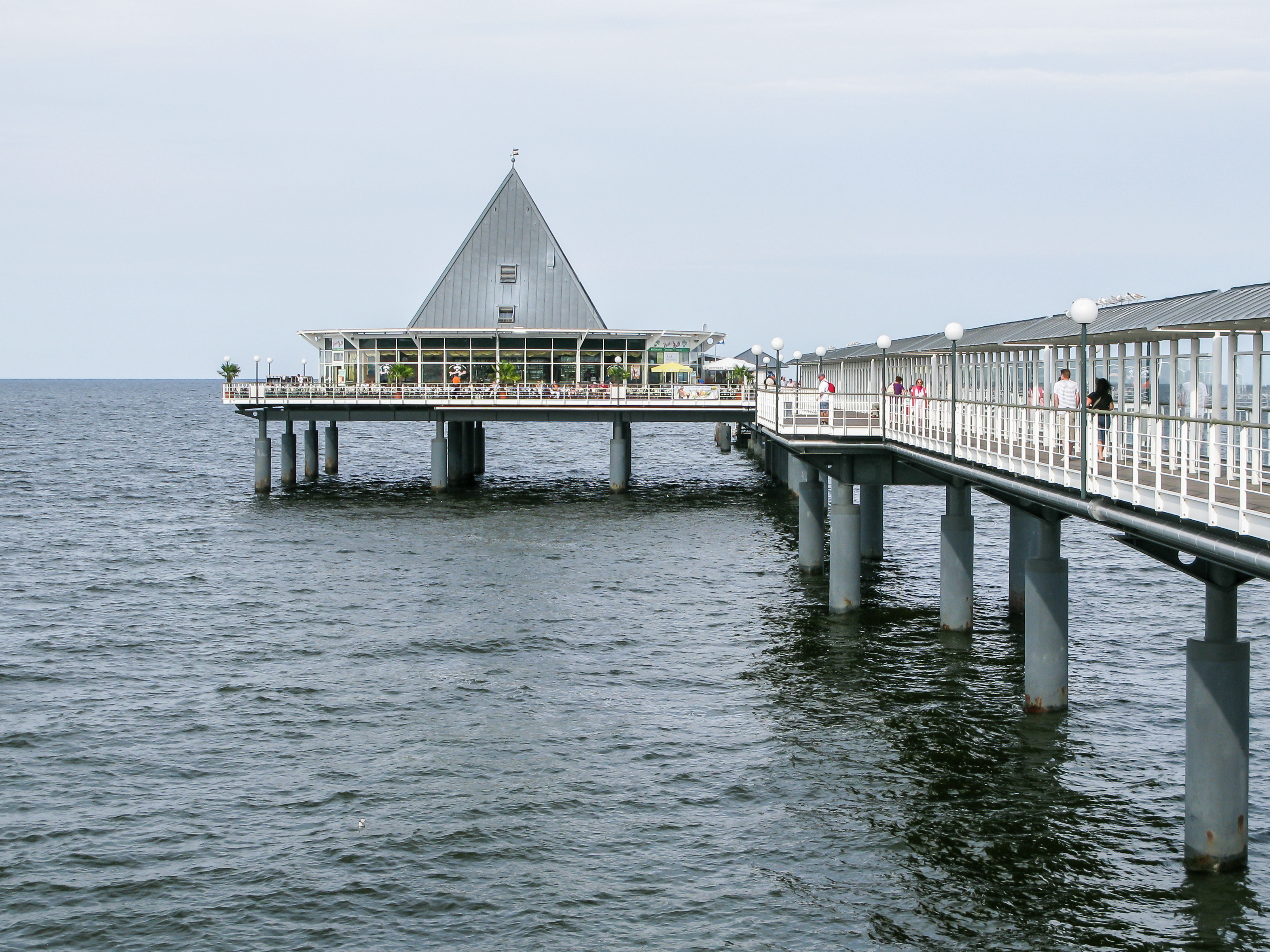 Heringsdorf, Seebrücke -- 2010 -- 10