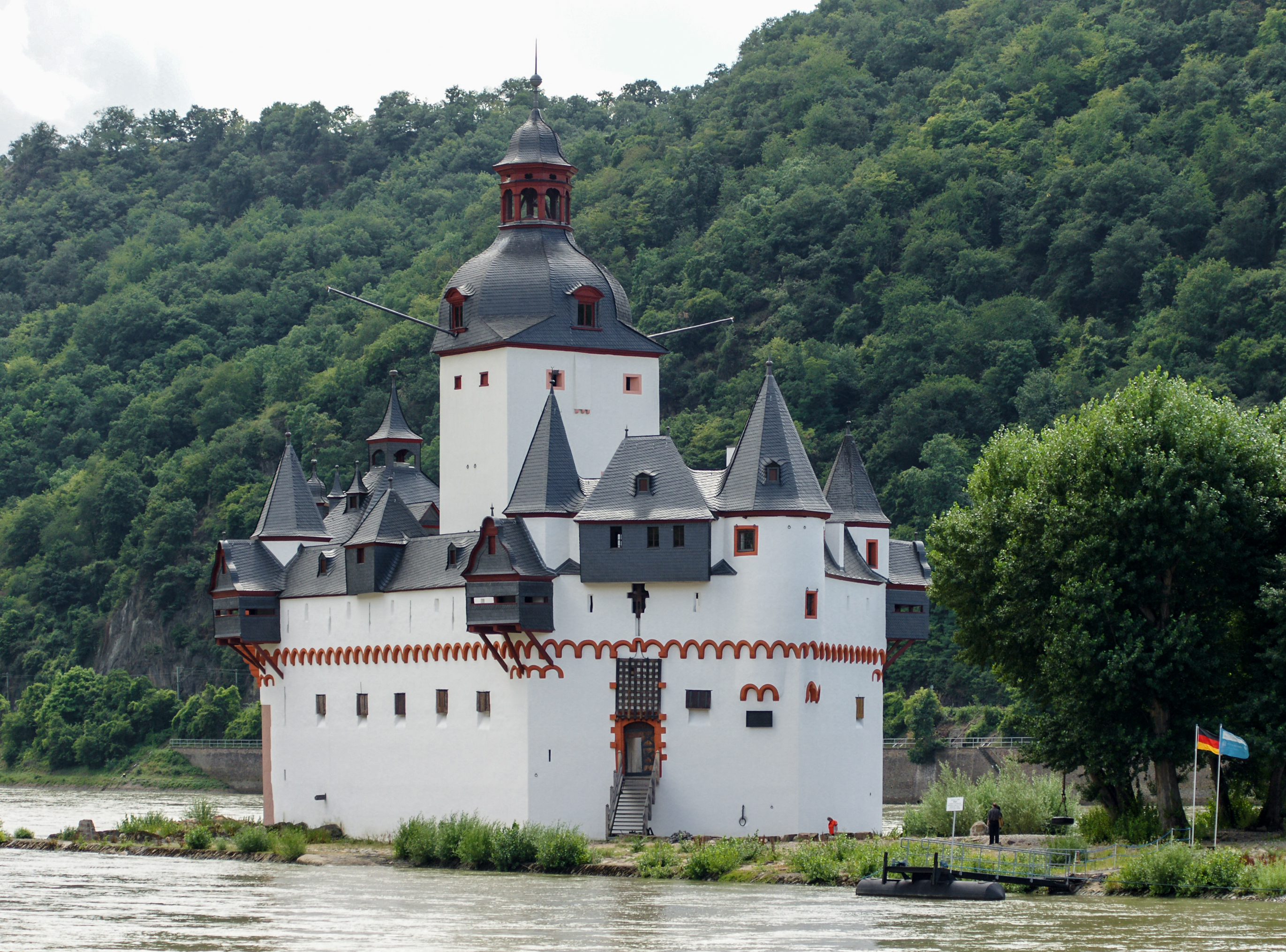 Kaub Germany Burg-Pfalzgrafenstein-01