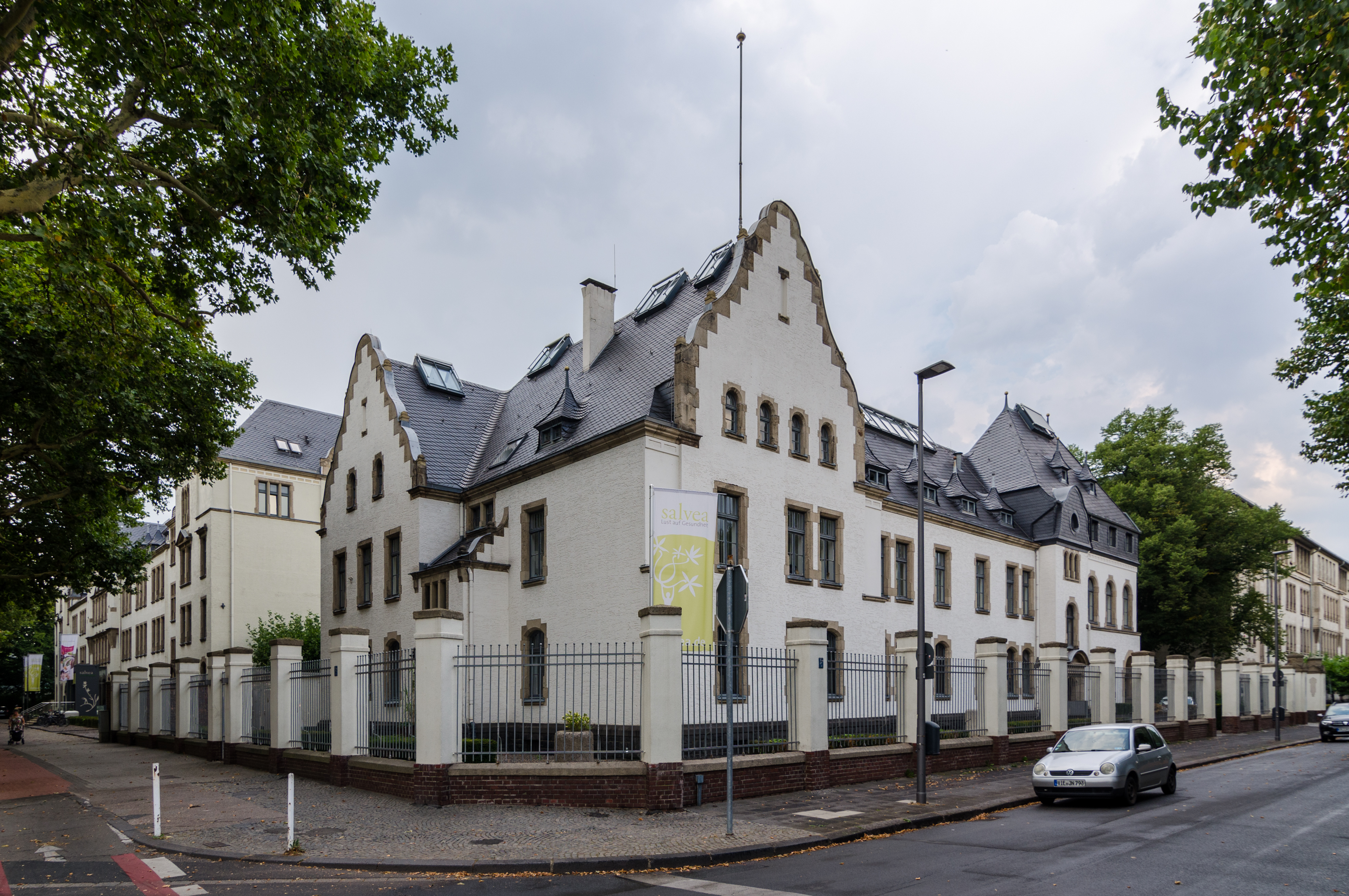 Krefeld, Husarenkaserne, 2018-07 CN-03