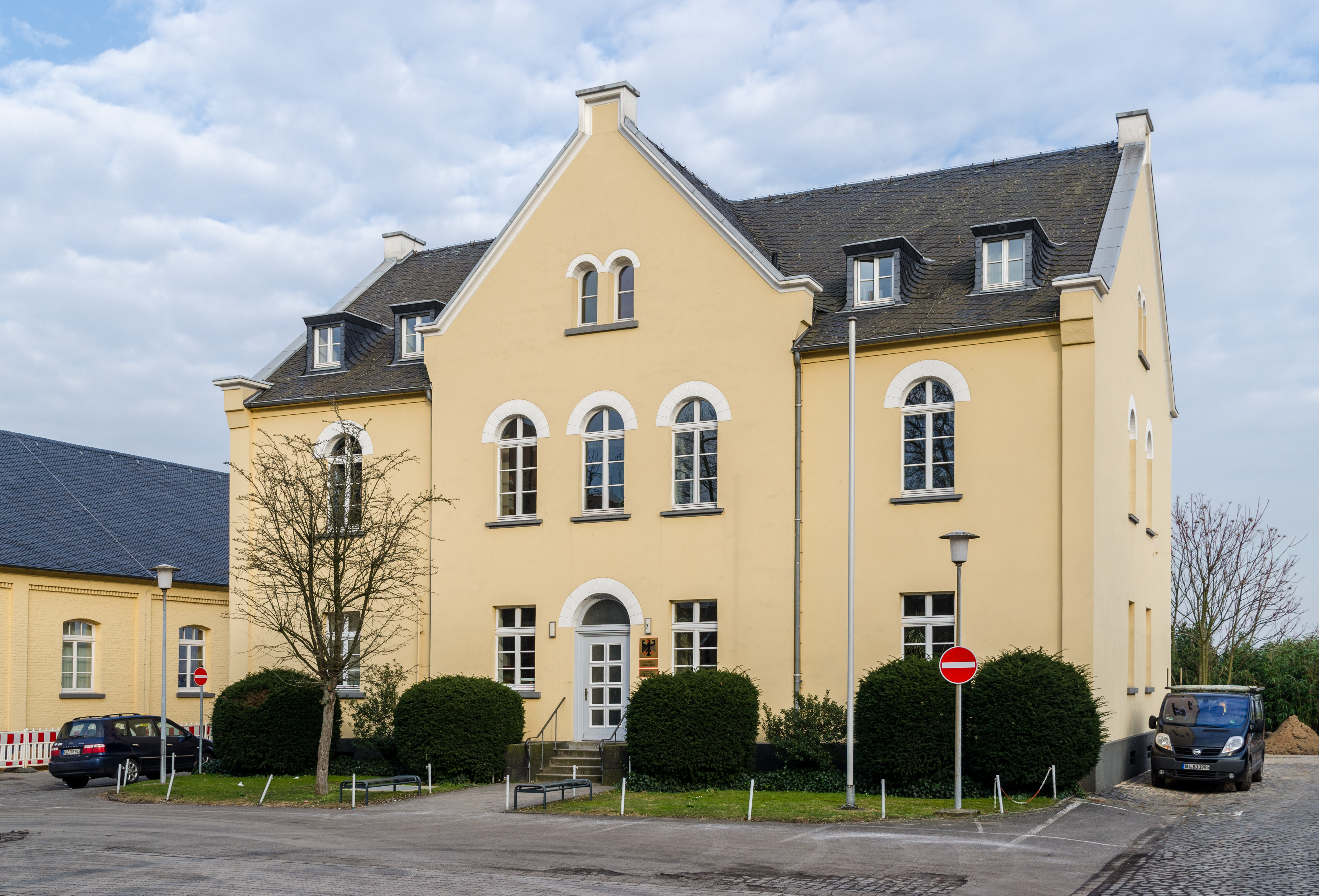 Krefeld, Uerdingen, Zollamt, 2018-02 CN-01