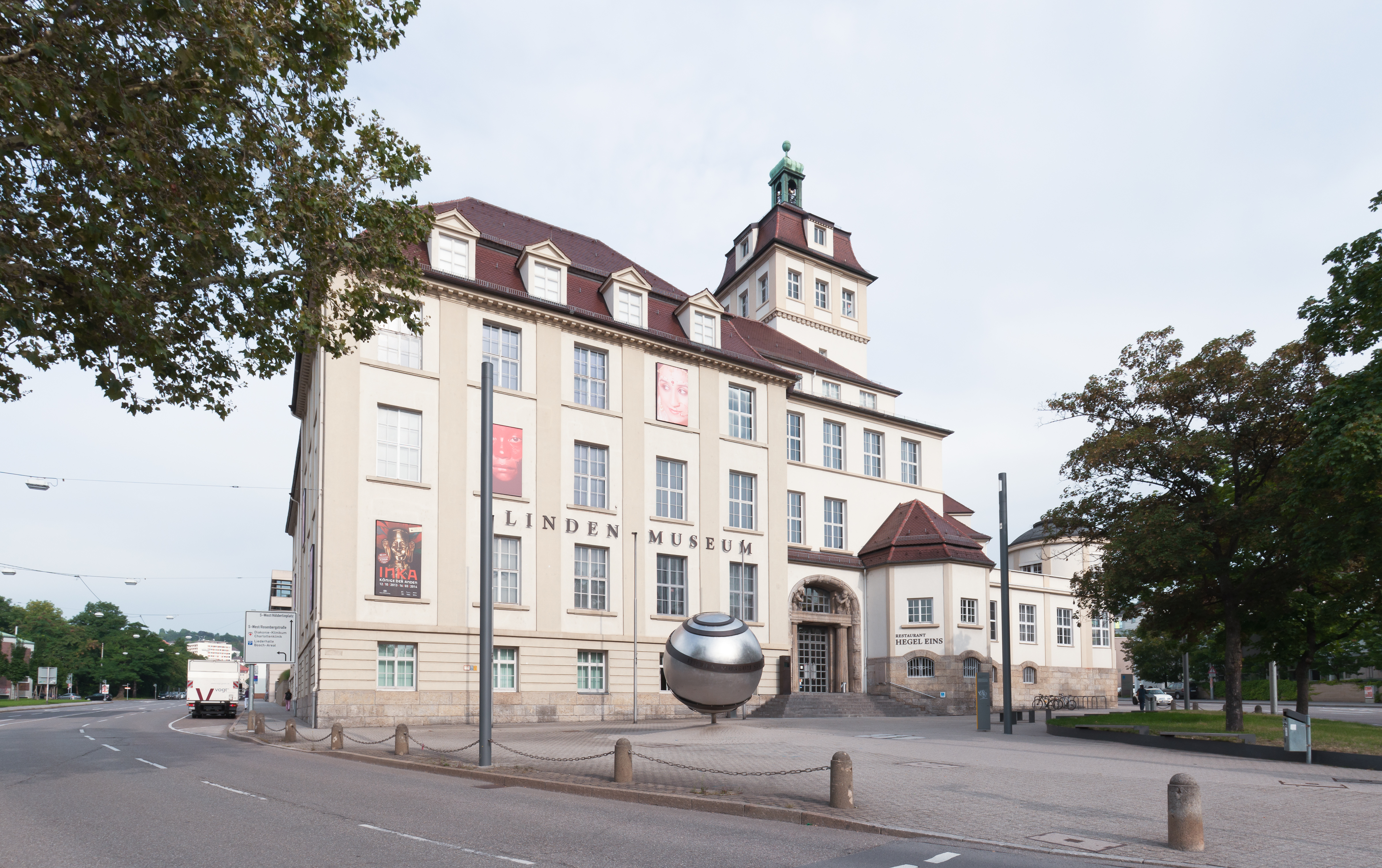 Linden-Museum Stuttgart 2013 02