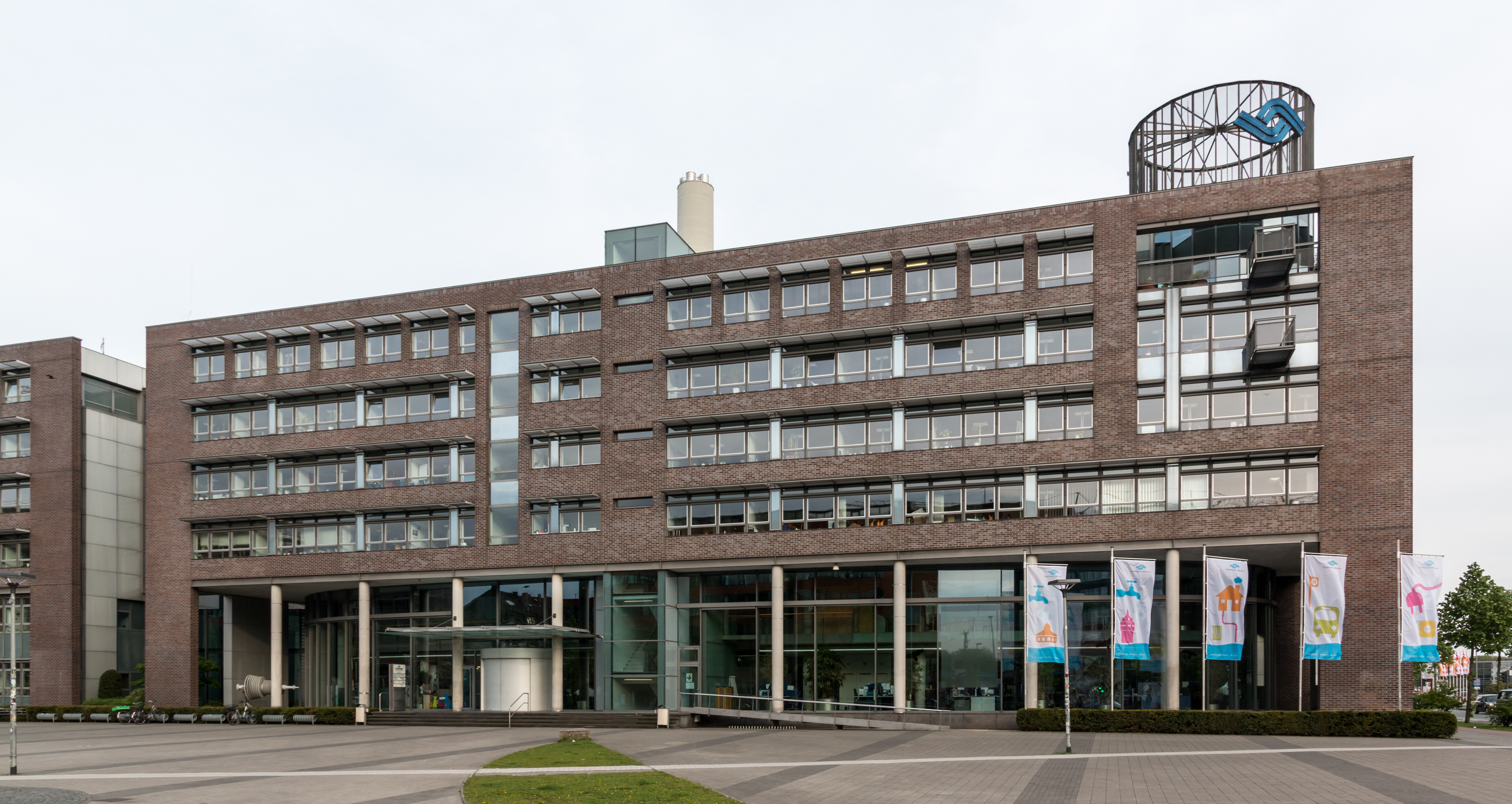 Münster, Hafenplatz, Stadtwerke -- 2015 -- 5950