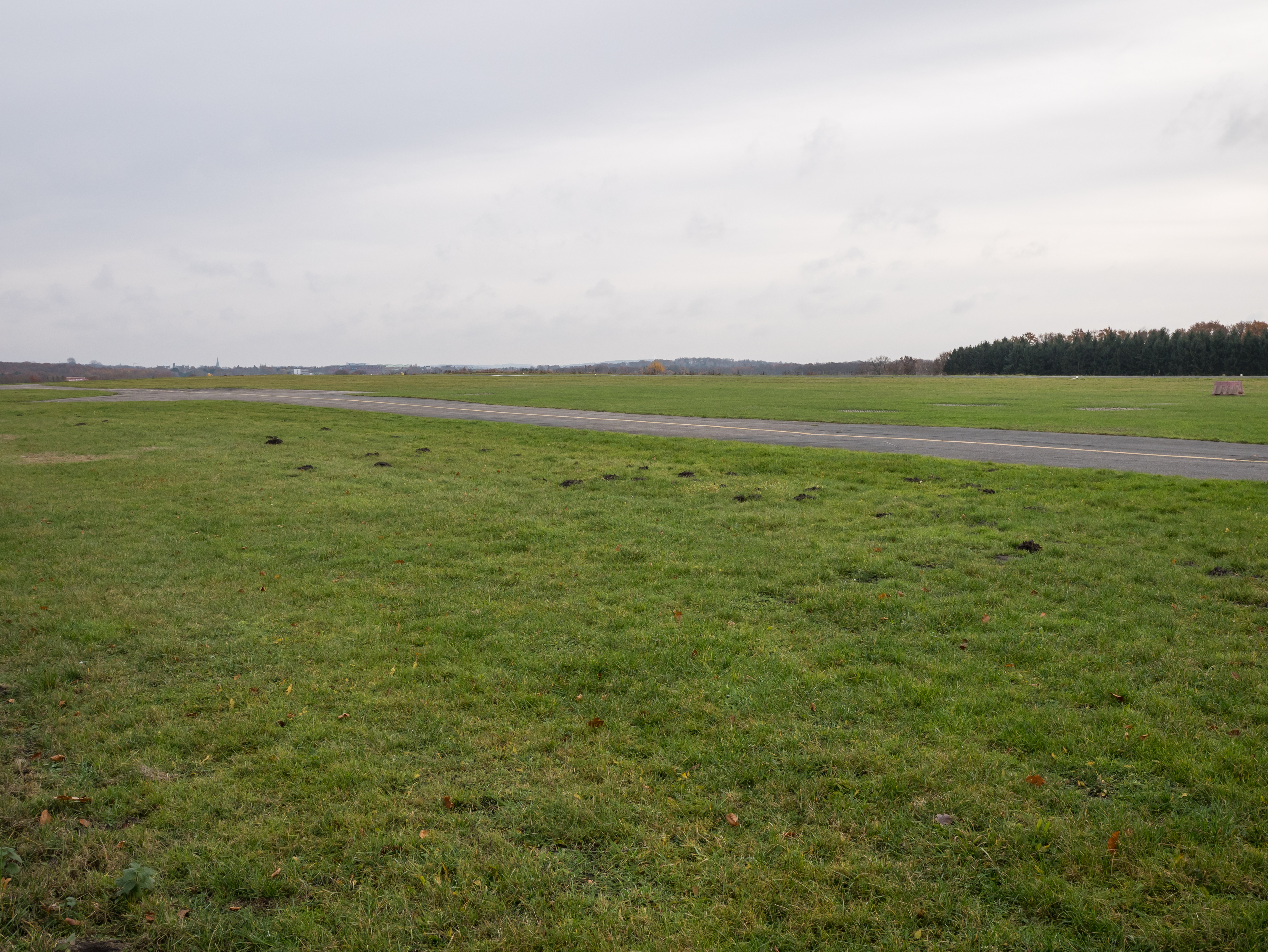 Osnabrück - Flugplatz Osnabrück-Atterheide 02